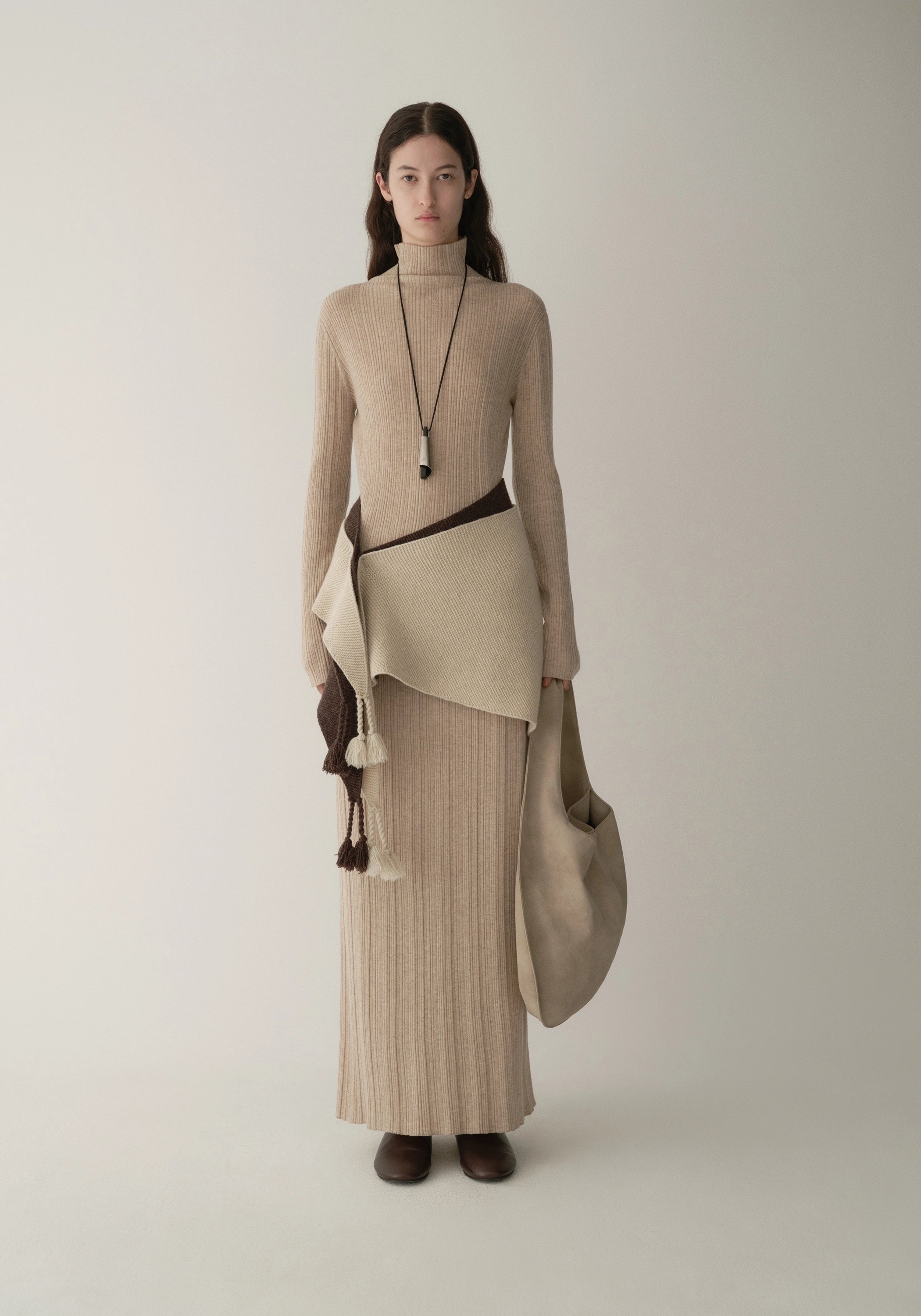 #color_light khaki