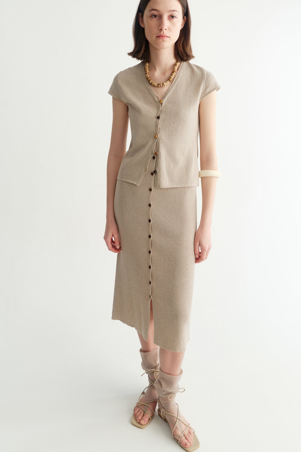 #color_light khaki