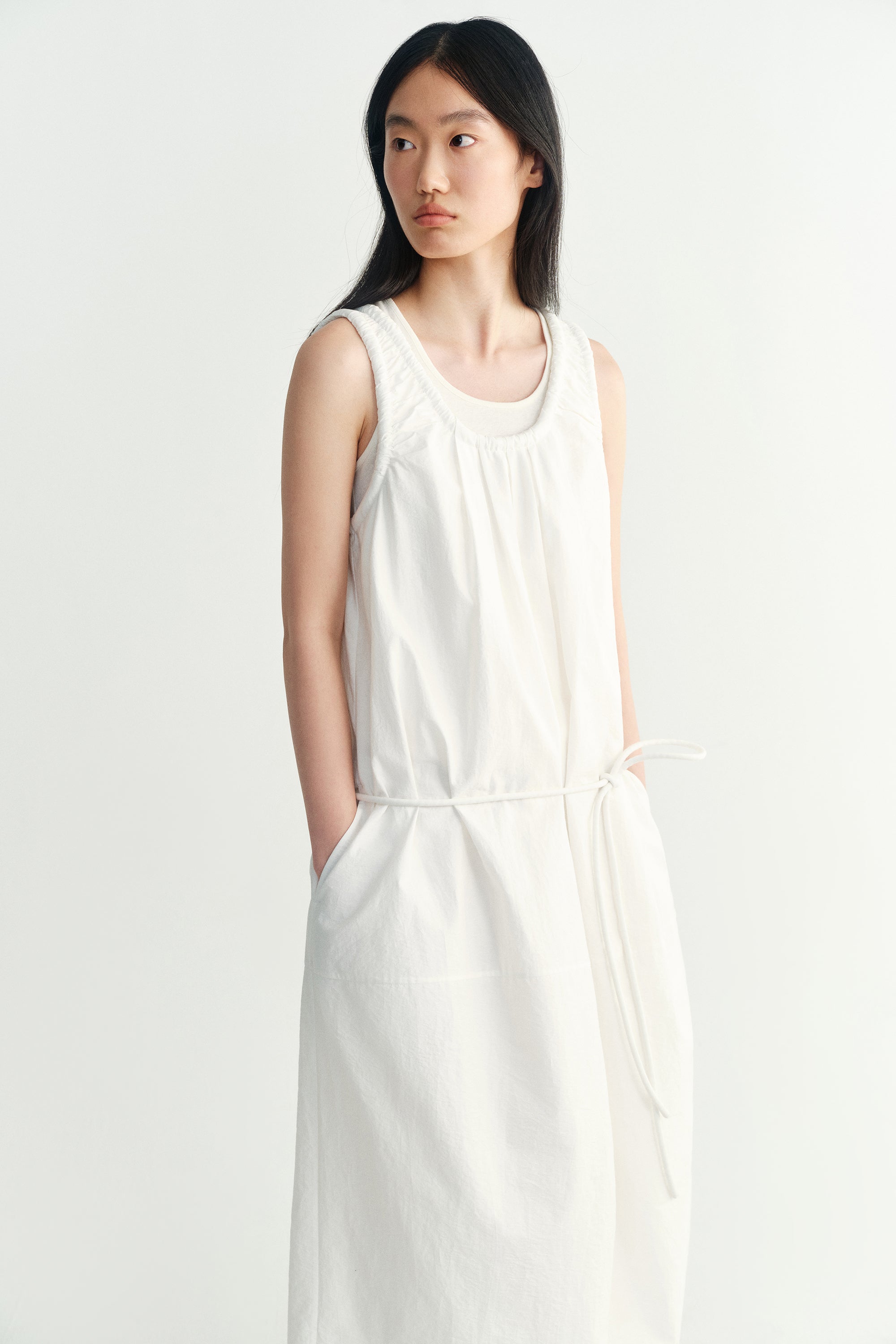 #color_off white