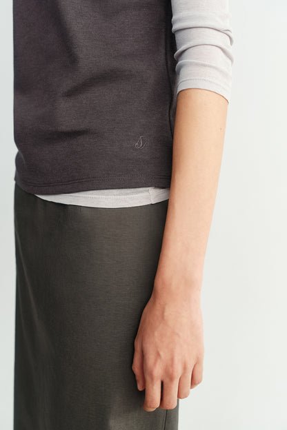 #color_dark gray
