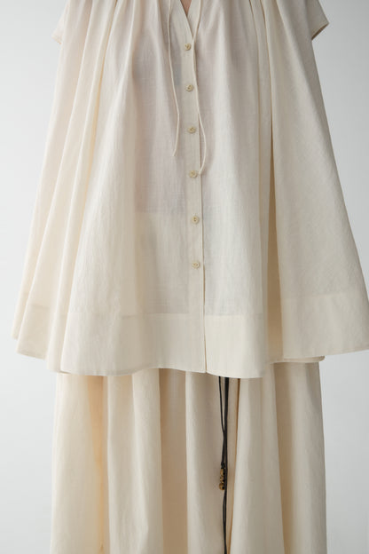 #color_cream white
