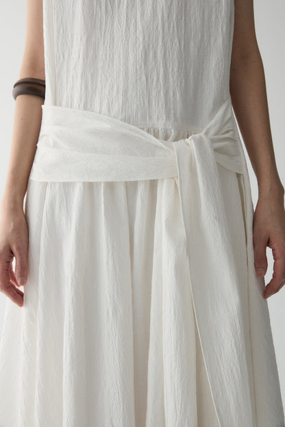 #color_off white