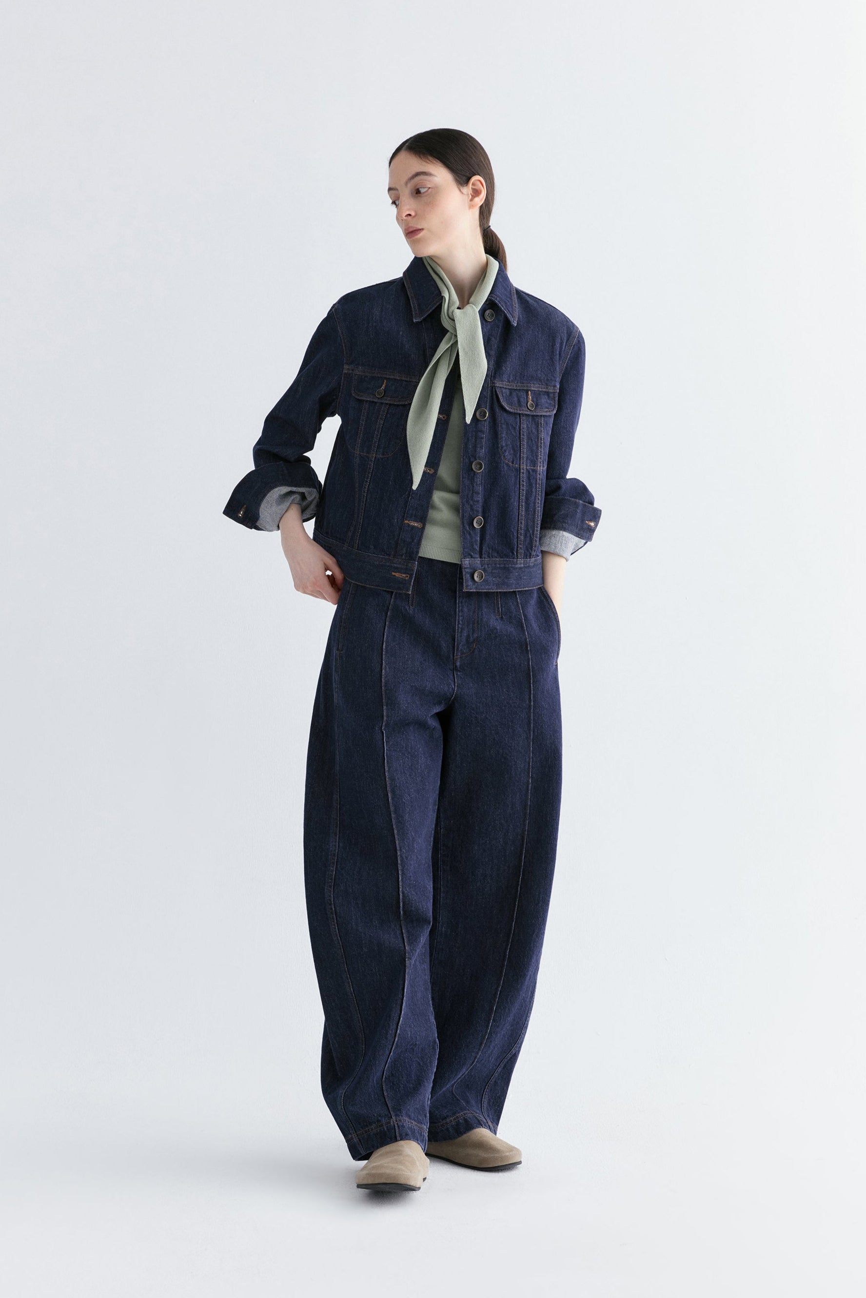 #color_raw denim