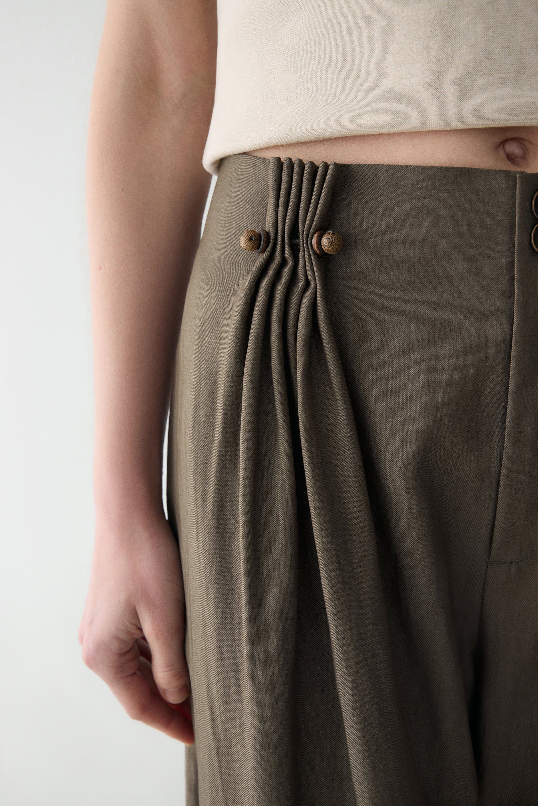 #color_raw umber