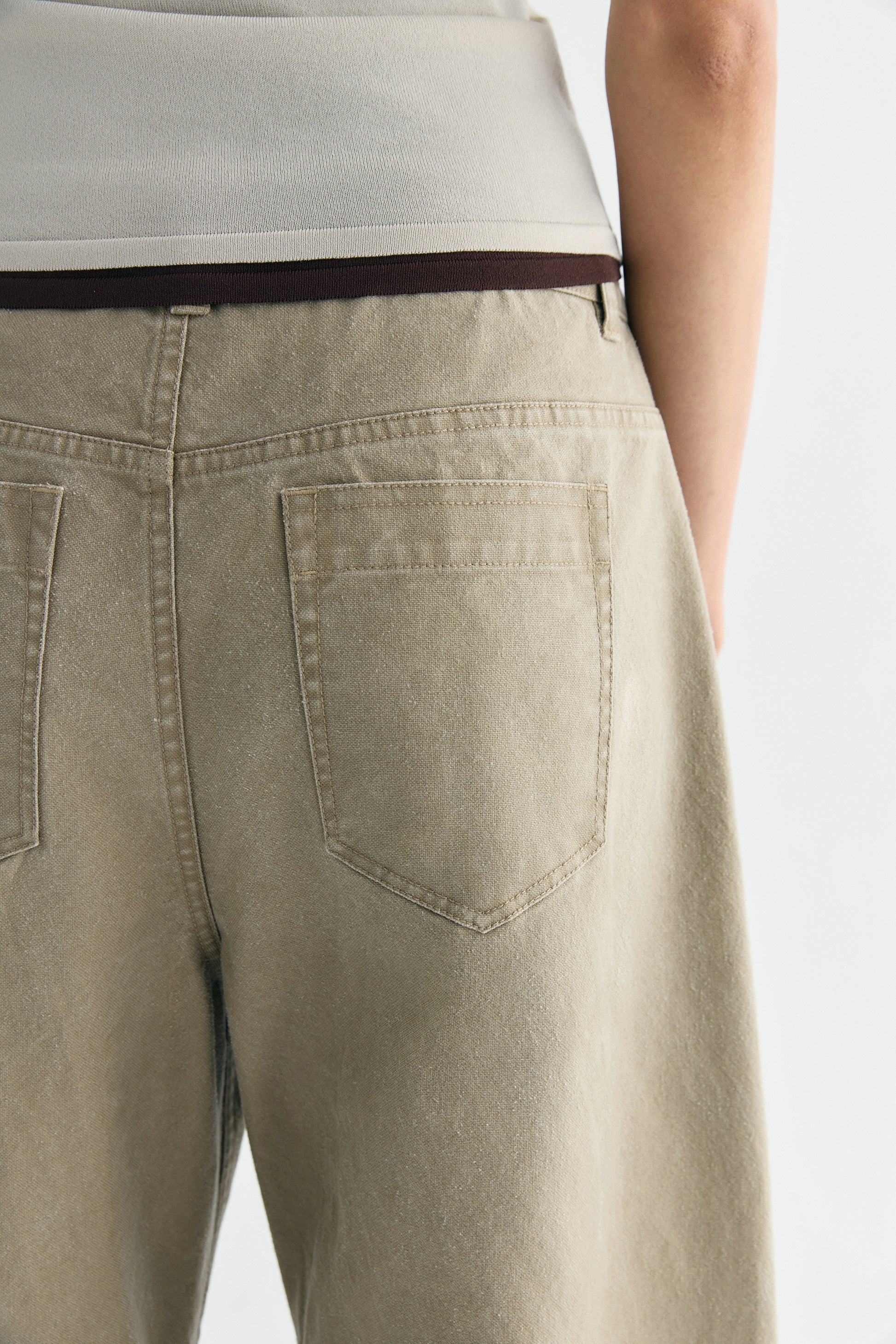 #color_khaki