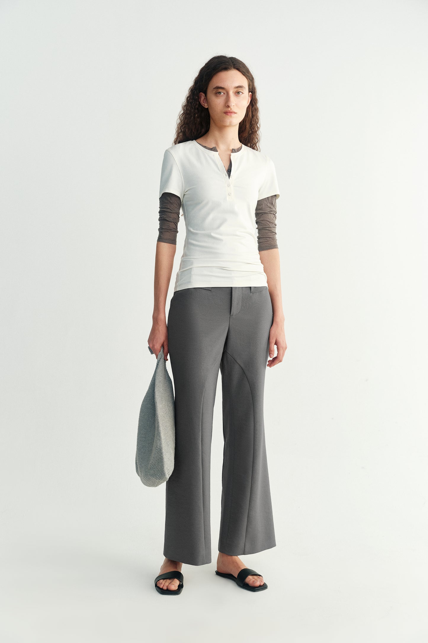 #color_off white