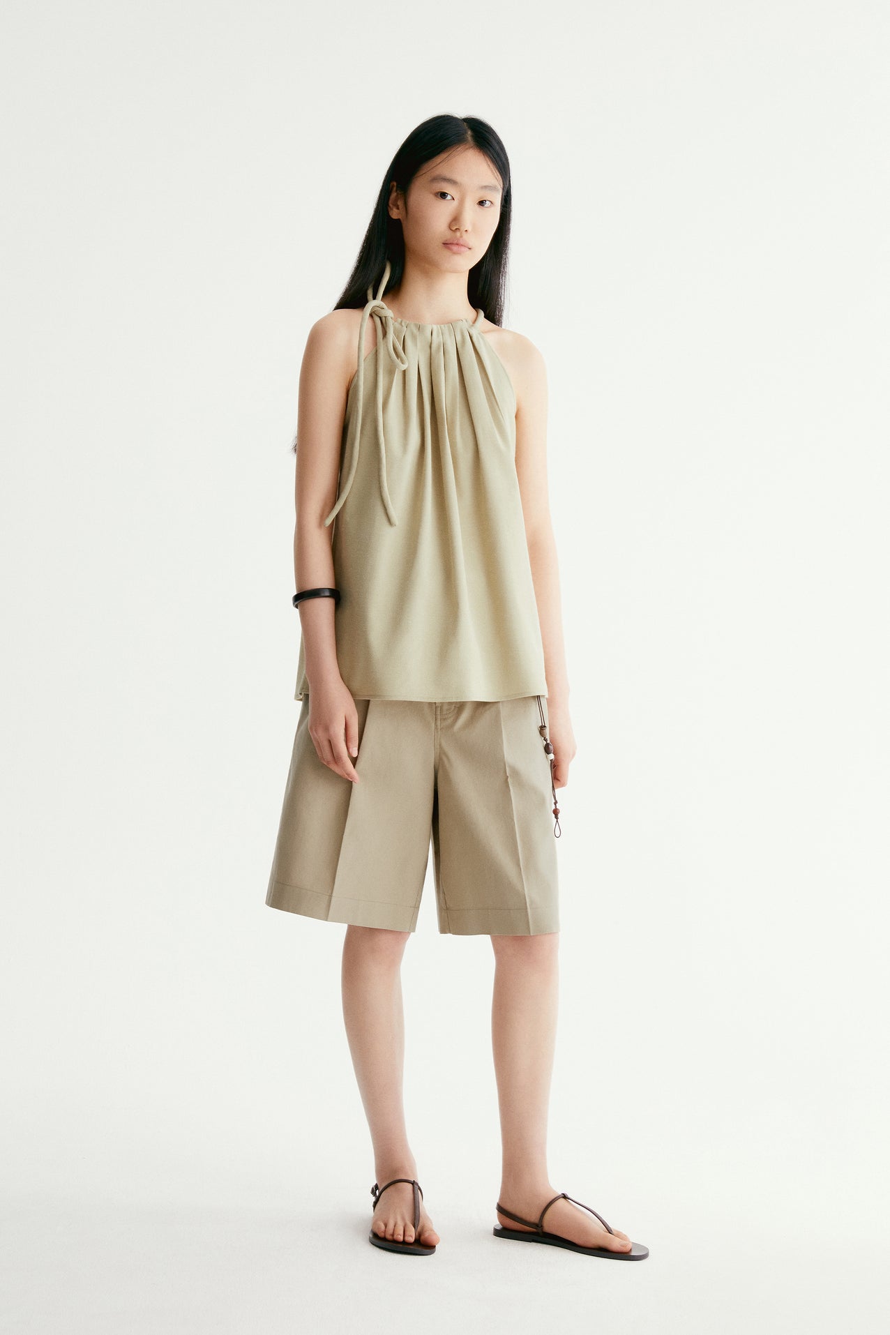 #color_light khaki