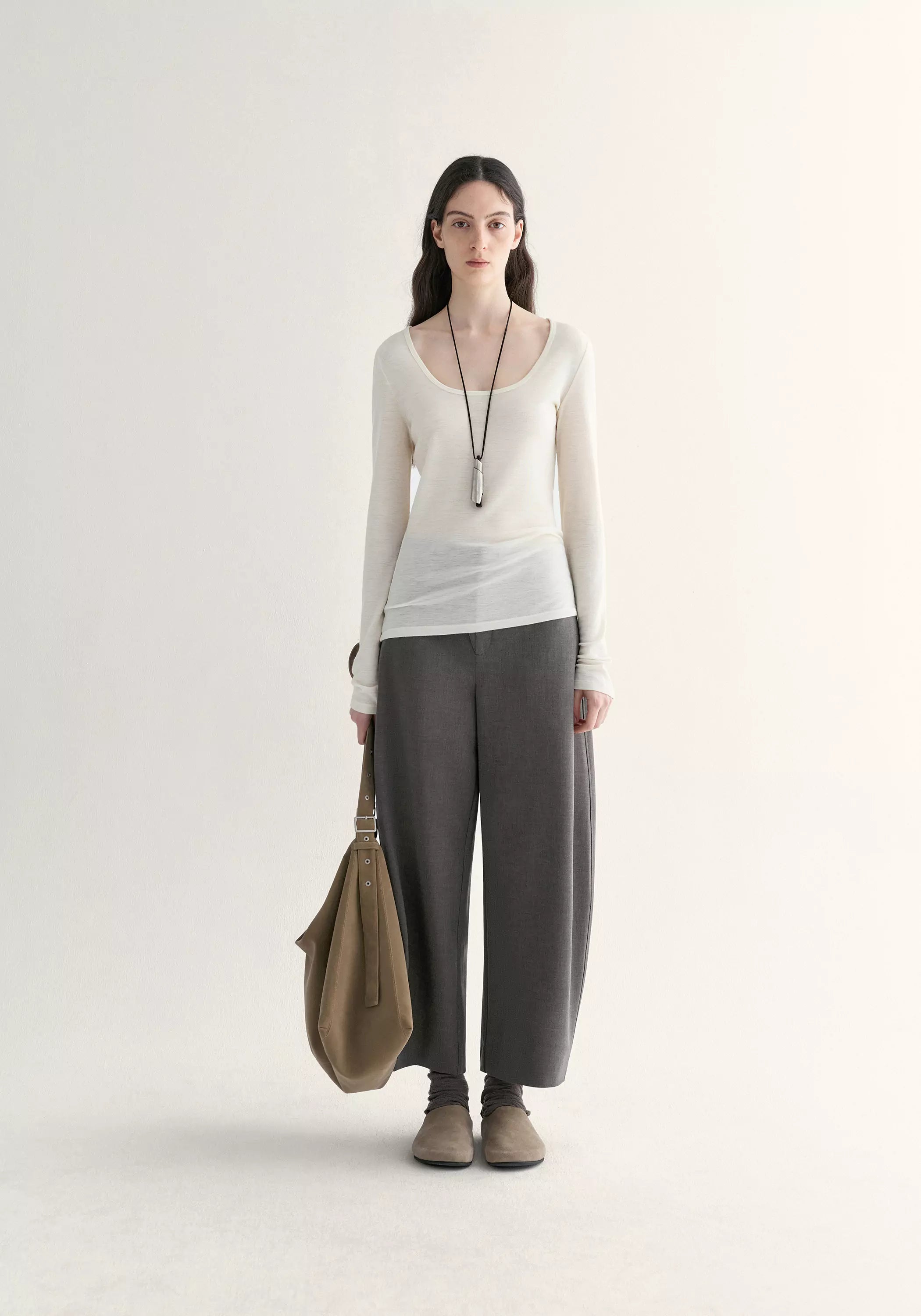 #color_off white
