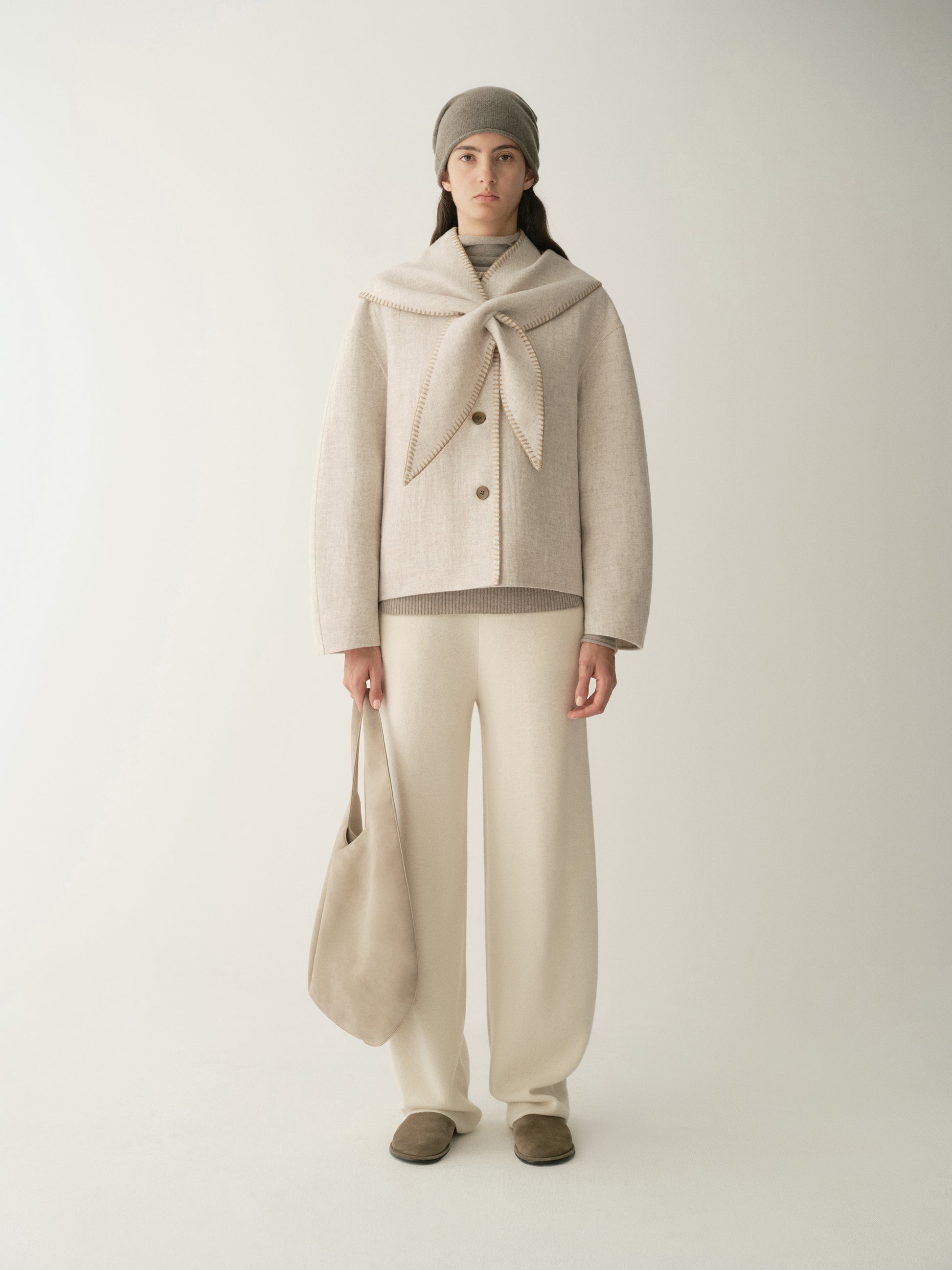 #color_off white