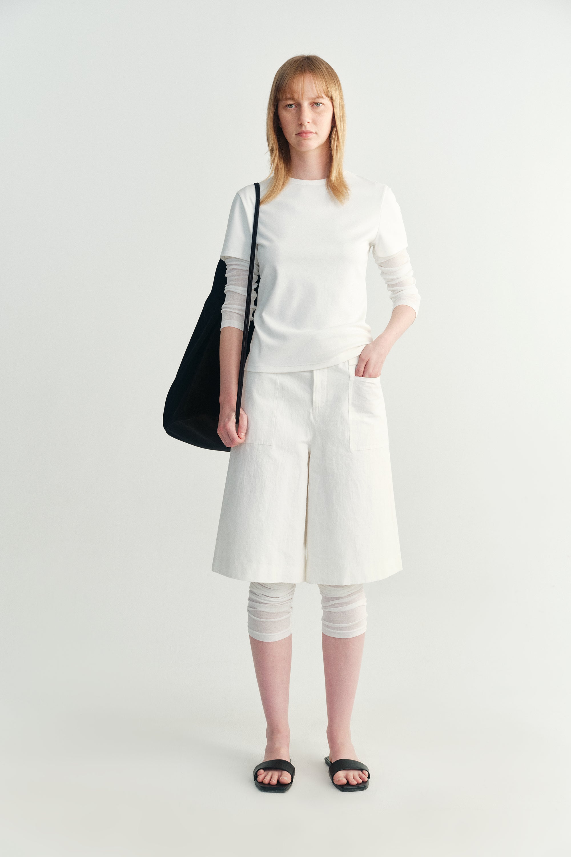 #color_off white
