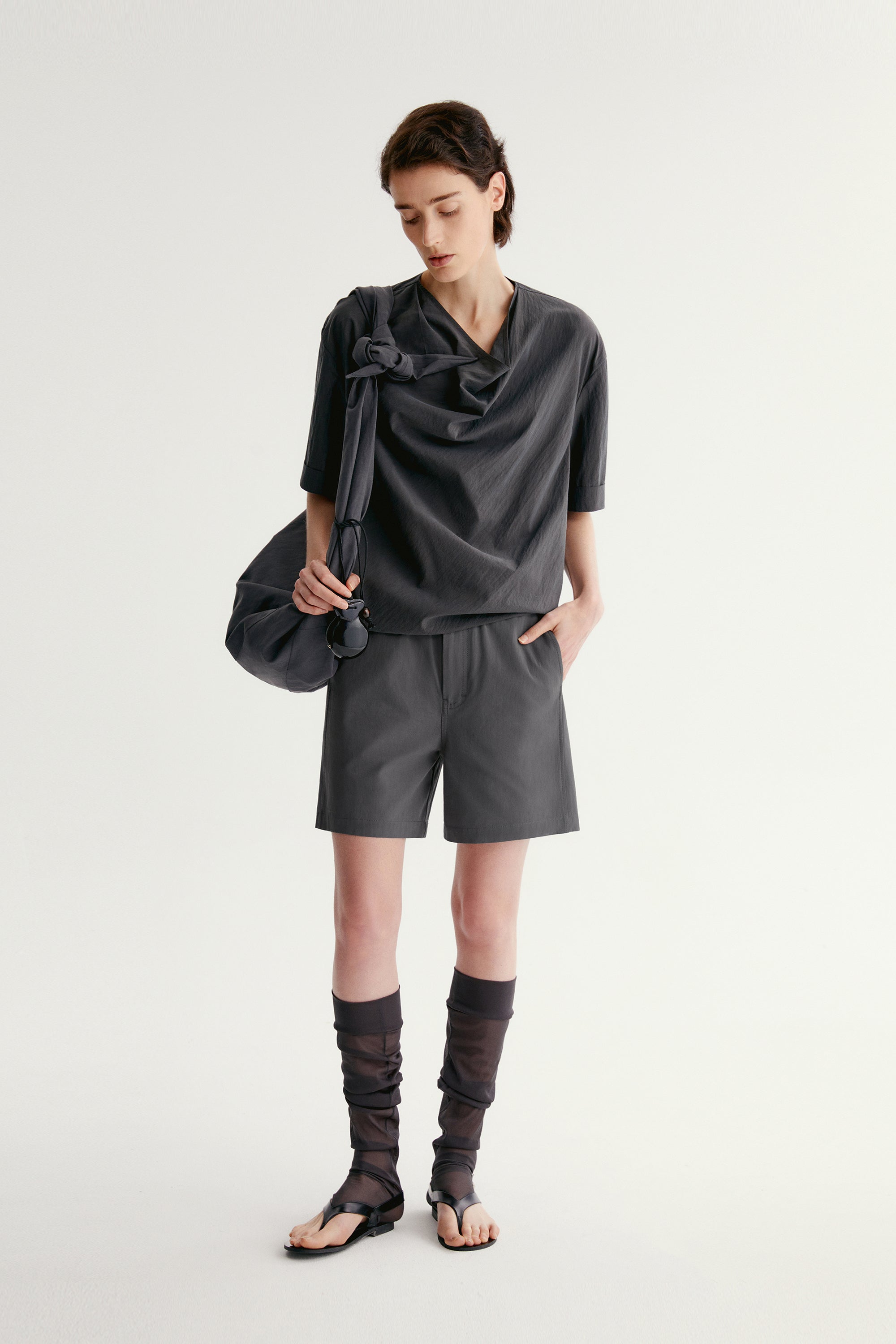 #color_dark gray