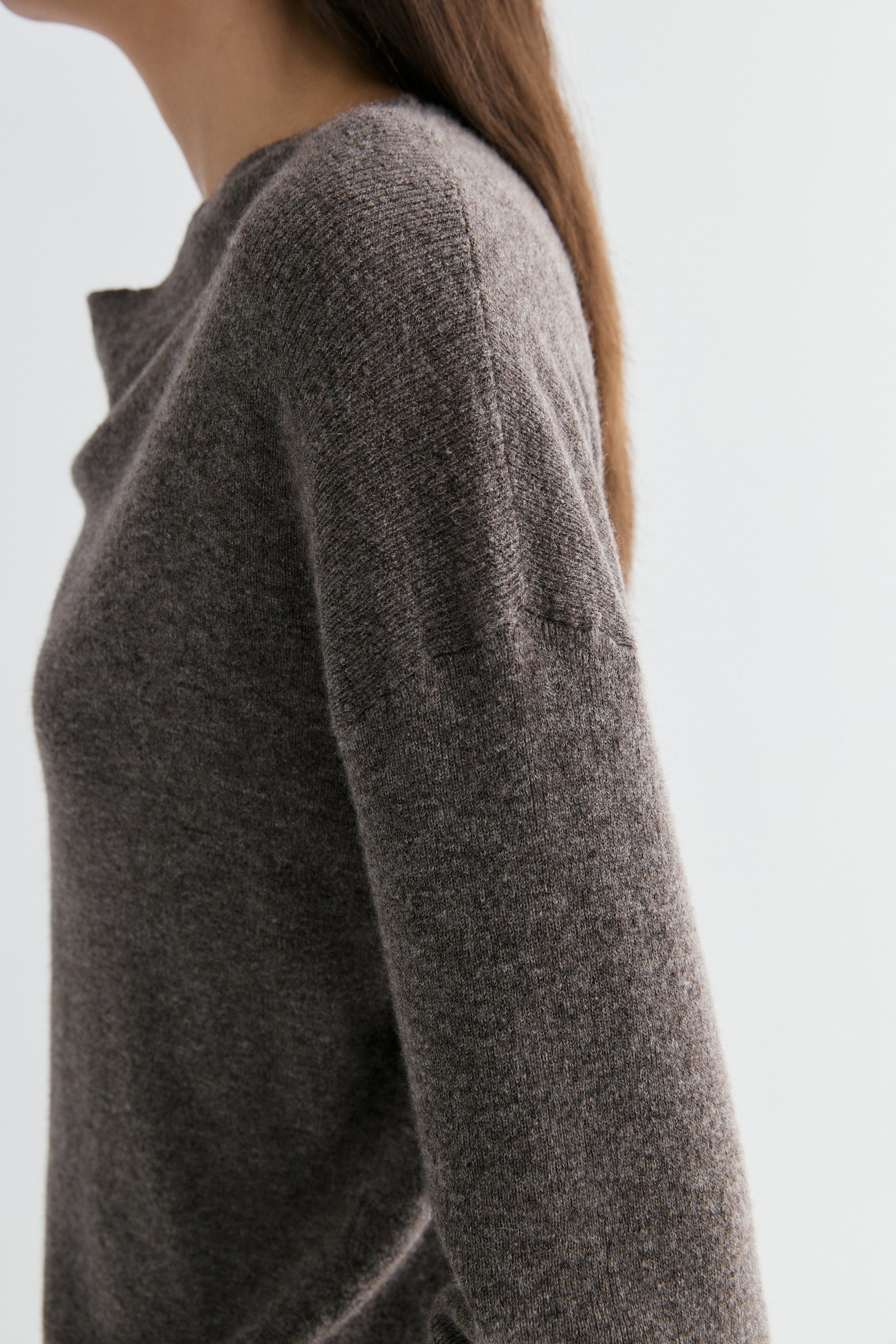 #color_raw umber