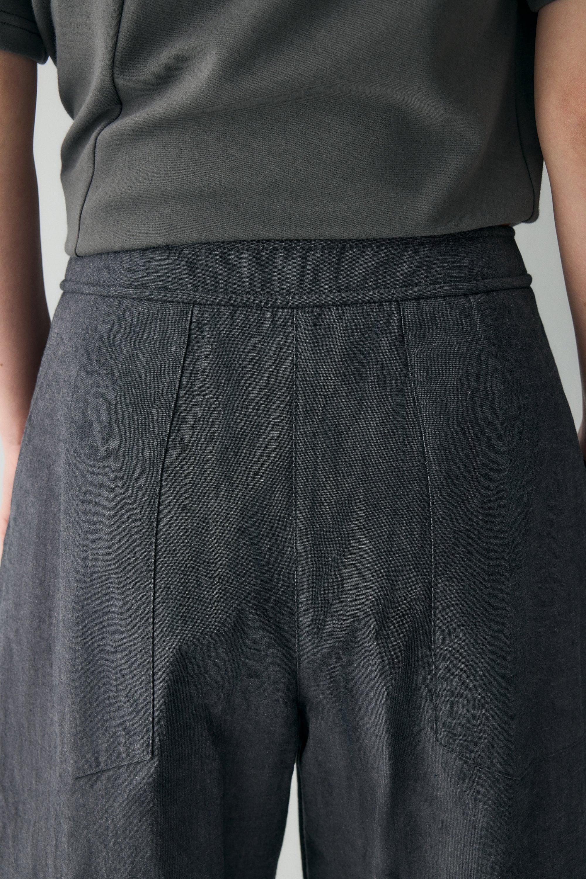 #color_dark gray