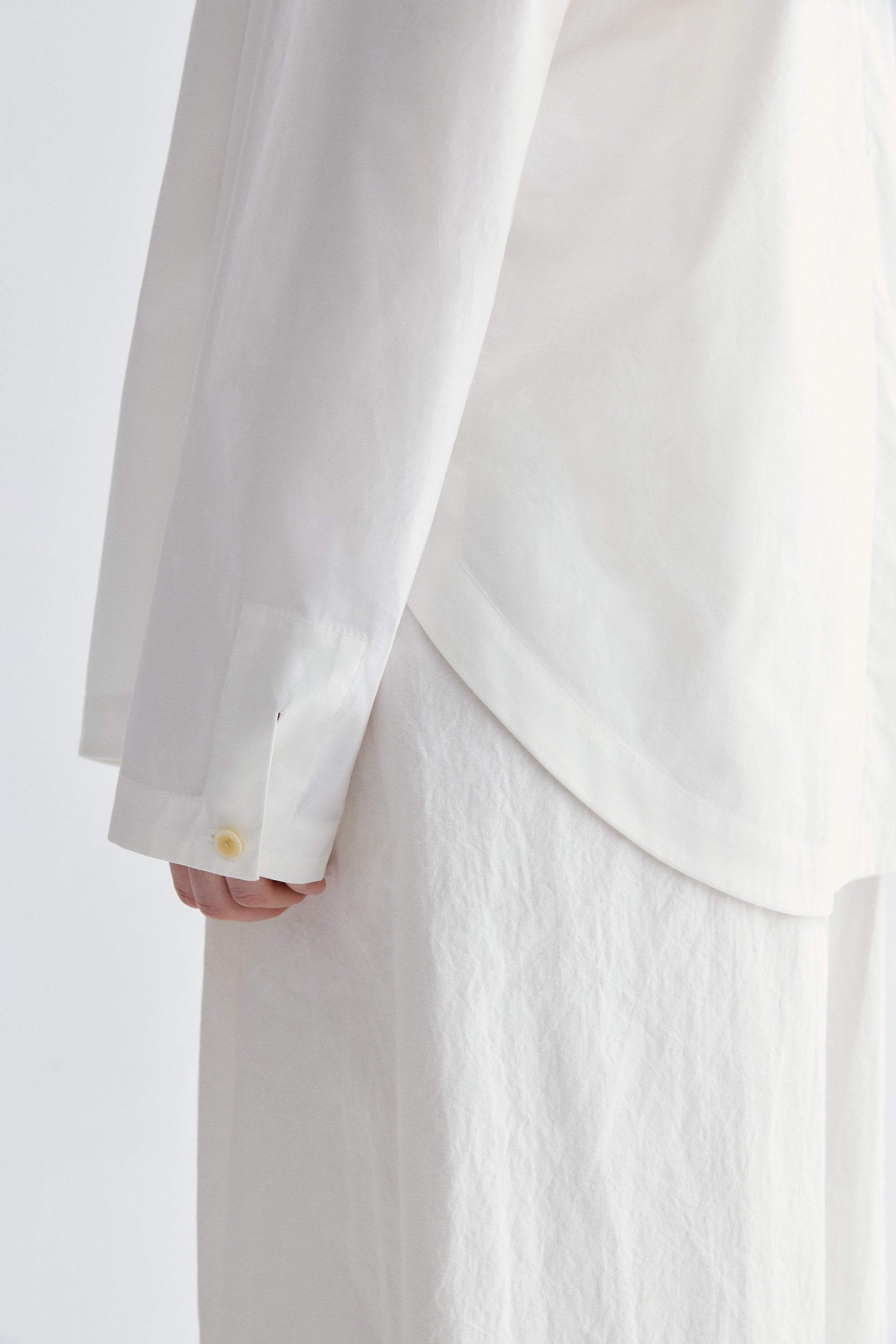 #color_white