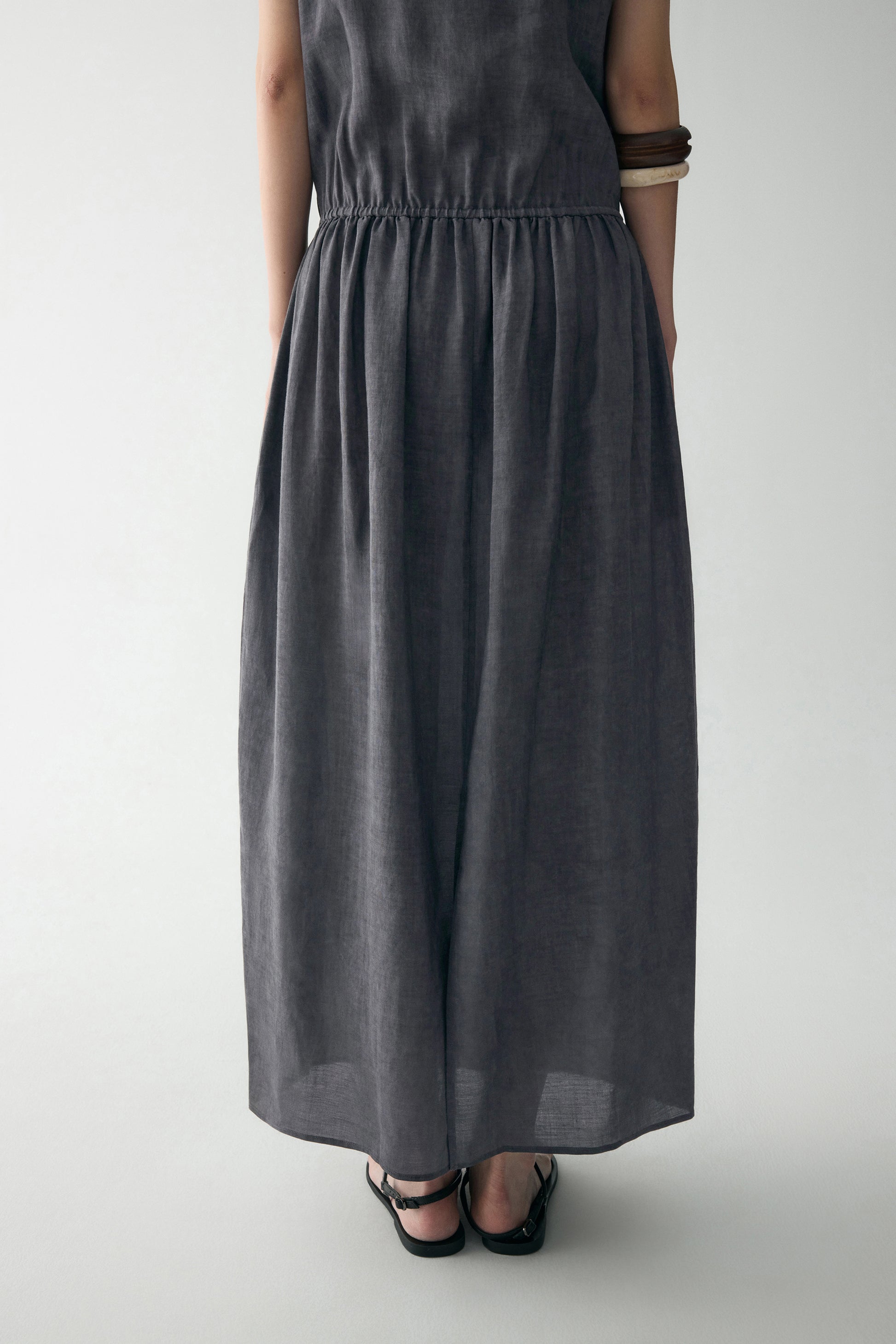 #color_dark gray