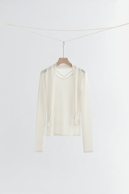 #color_off white