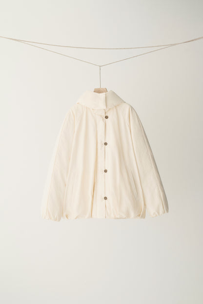 #color_cream white