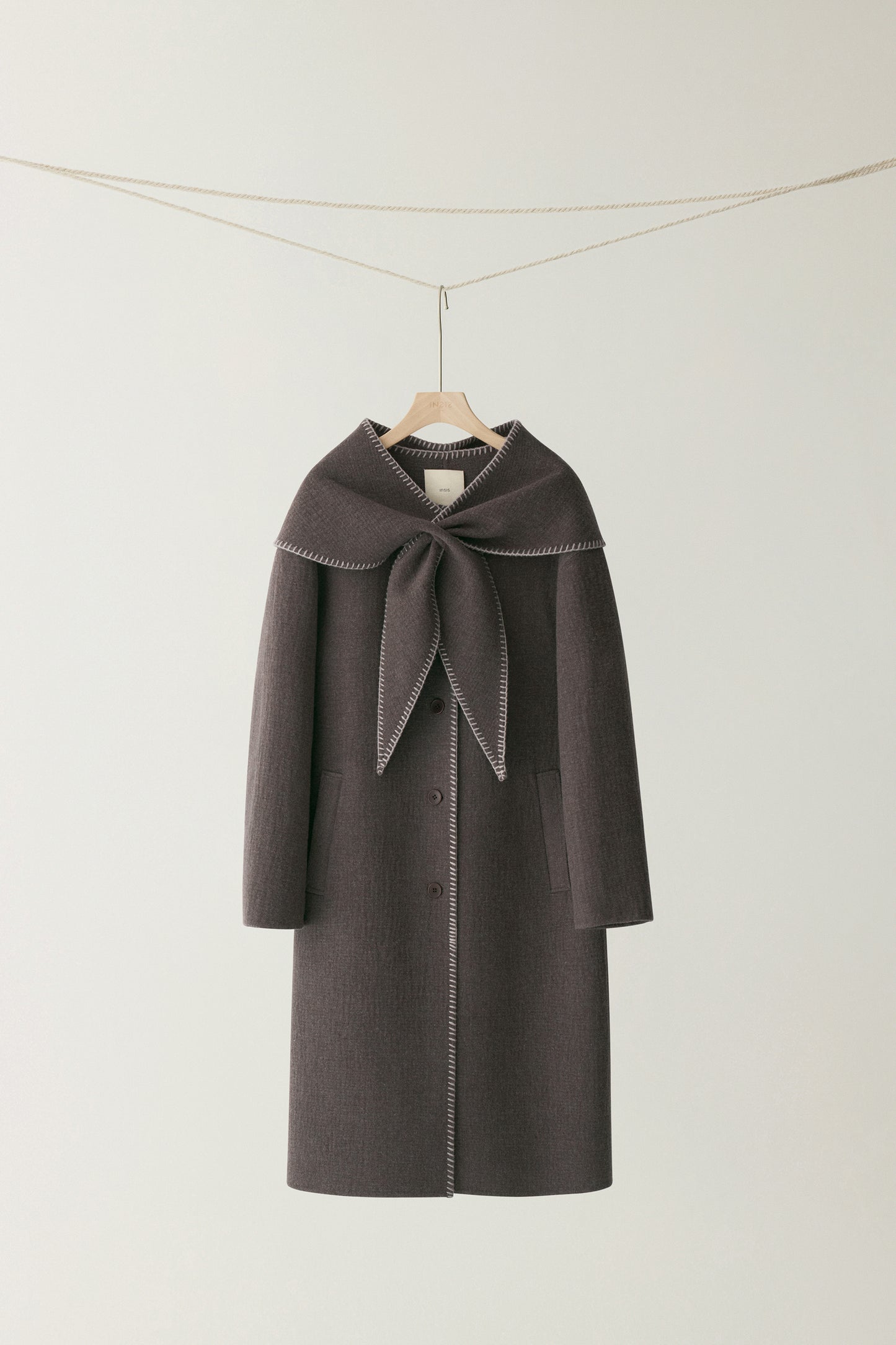 #color_mid gray