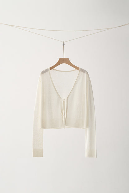 #color_off white