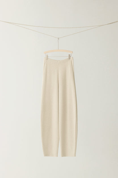 #color_off white
