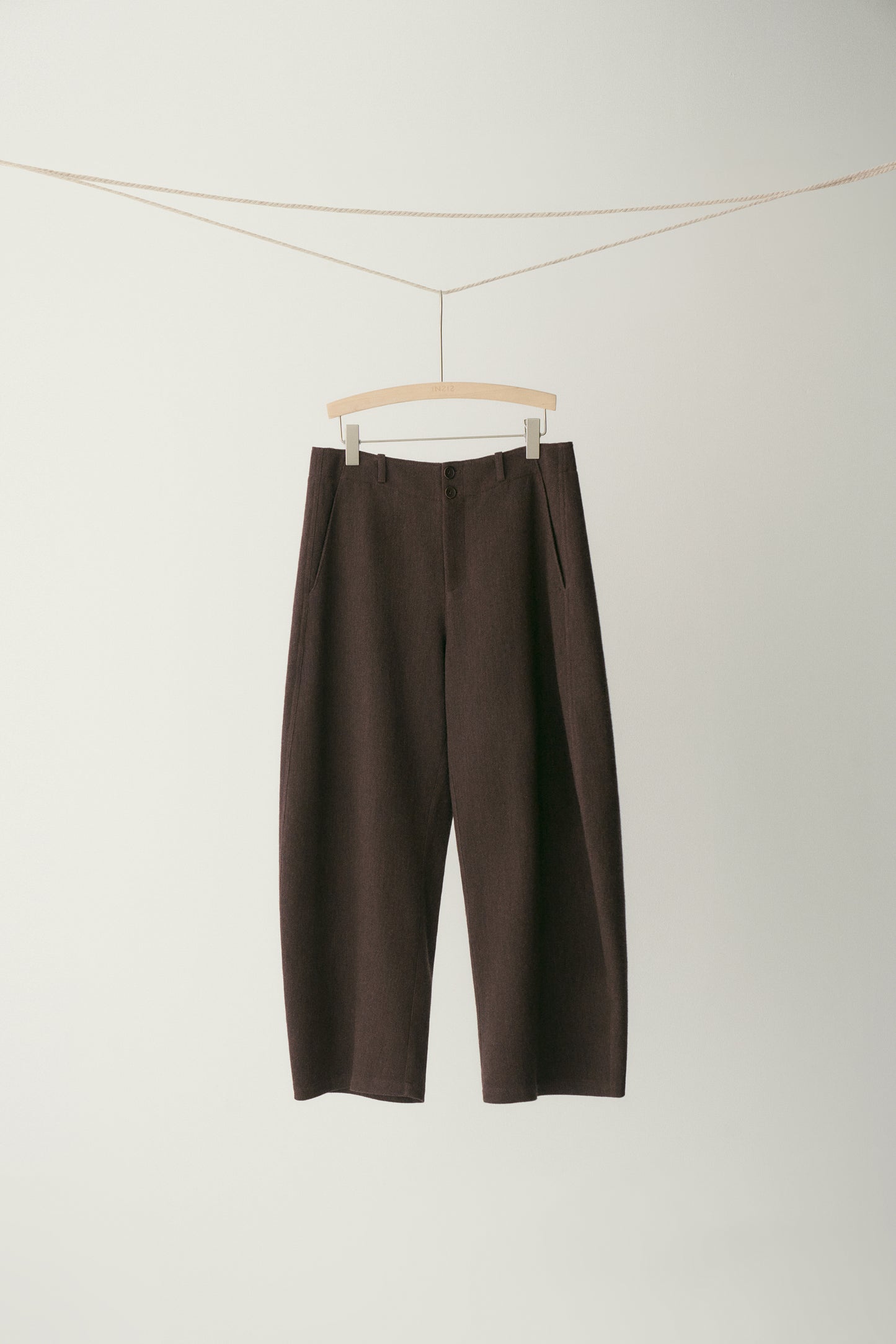 #color_raw umber