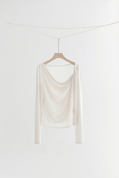 #color_off white