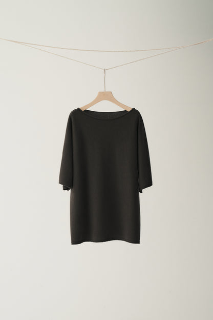 #color_black ash