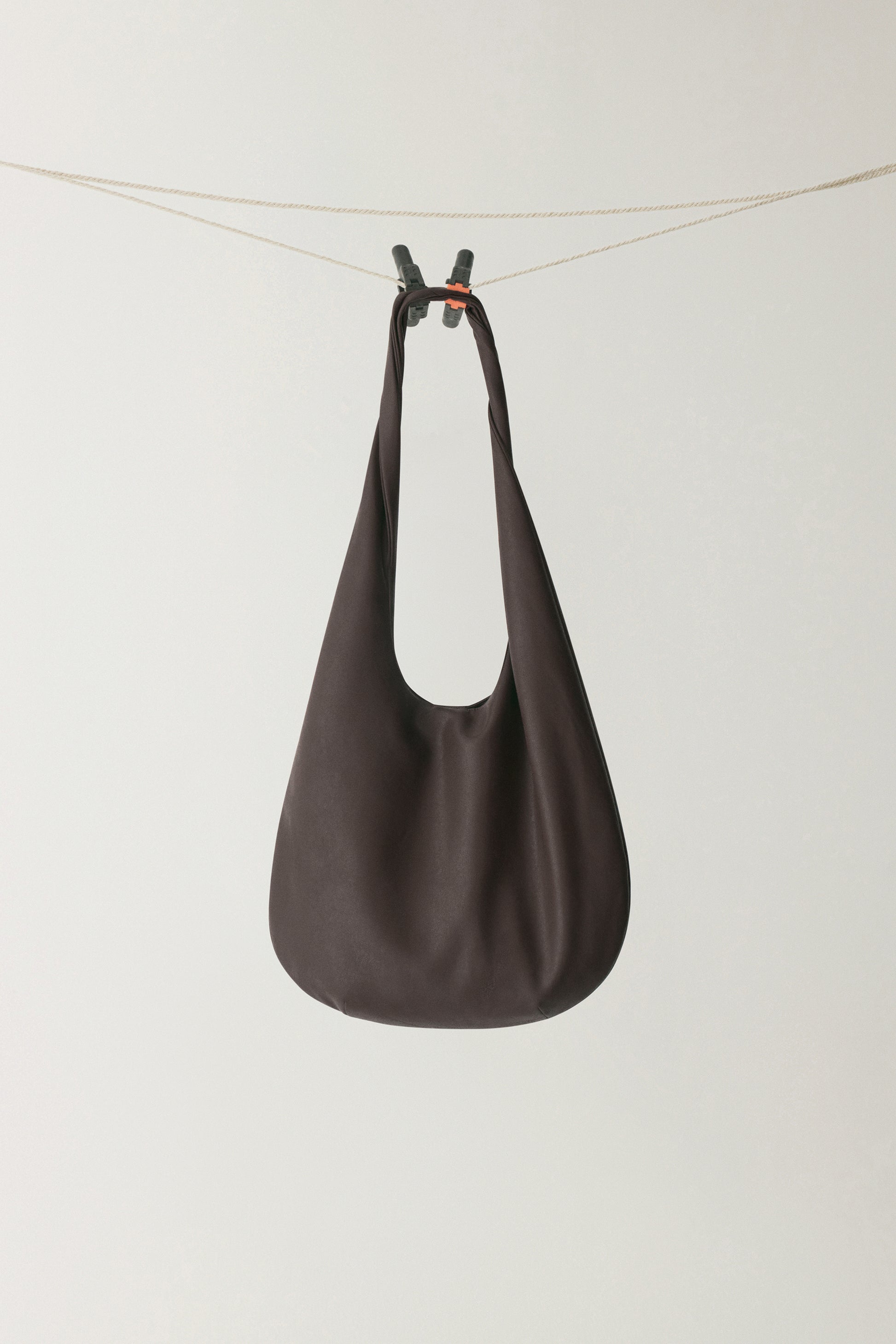 #color_raw umber
