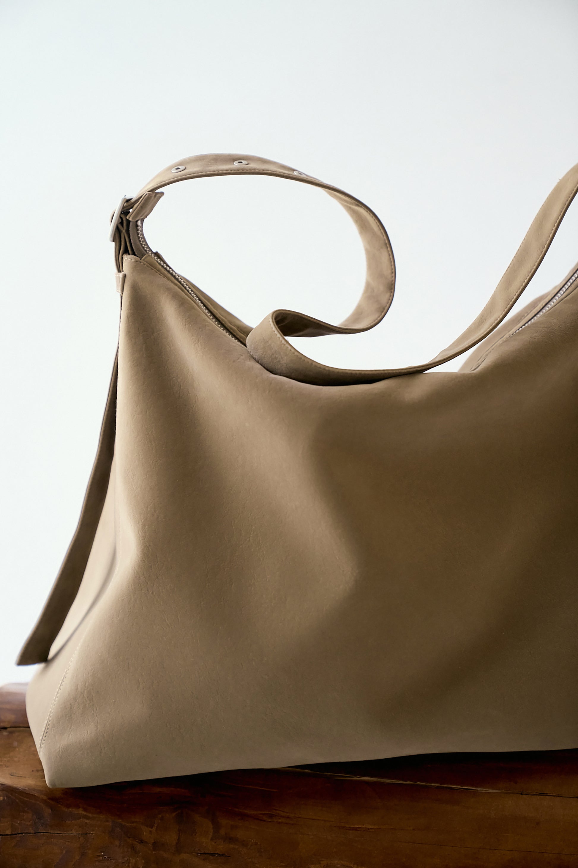 #color_light brown