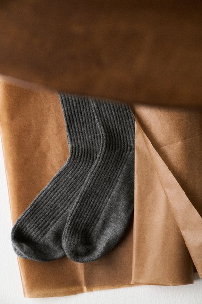 #color_dark gray