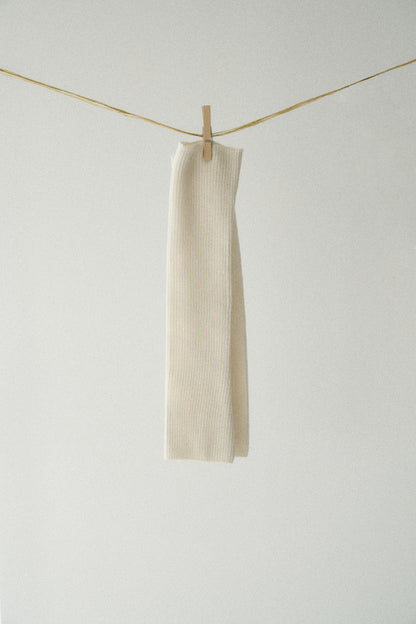 #color_off white