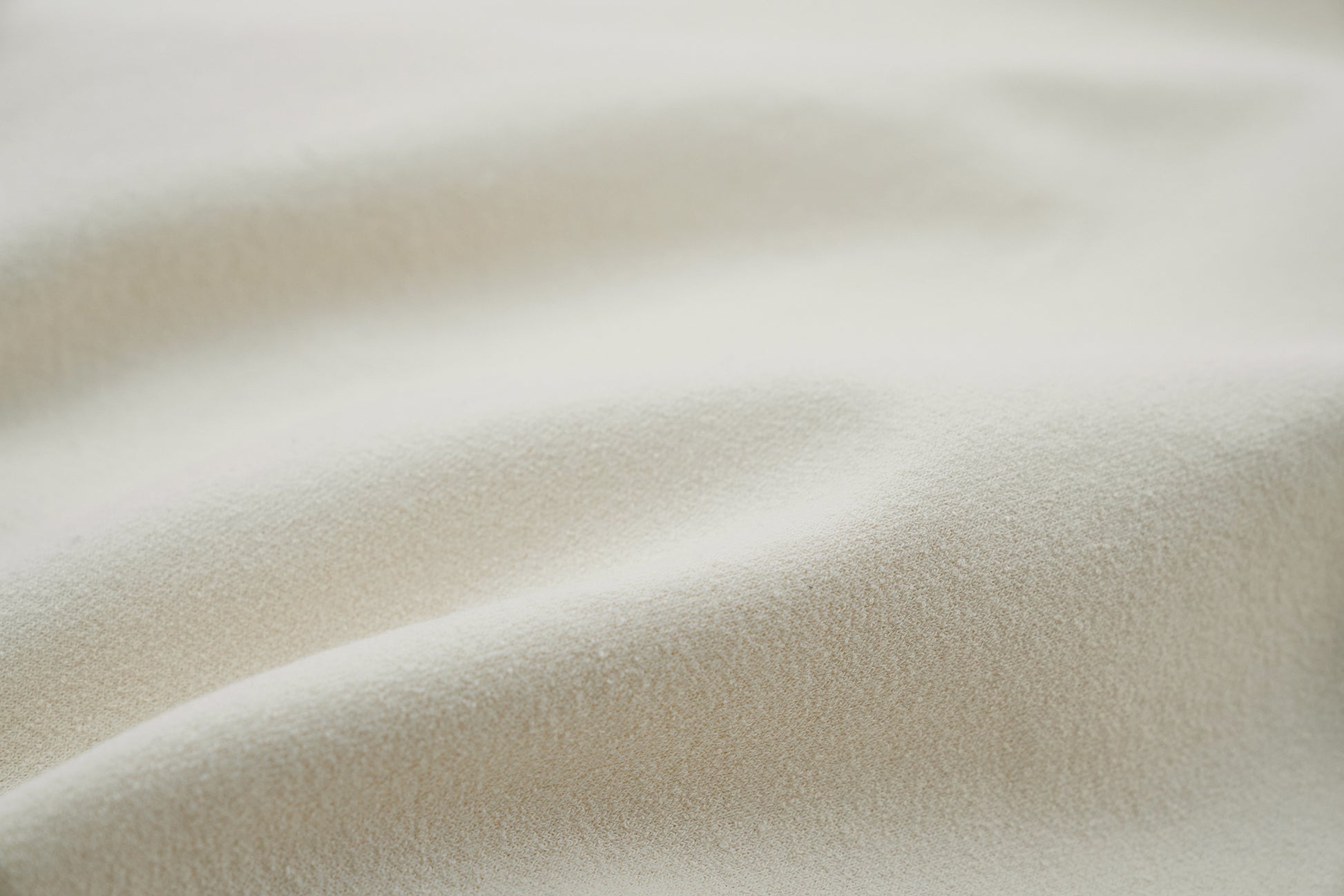 #color_cream white