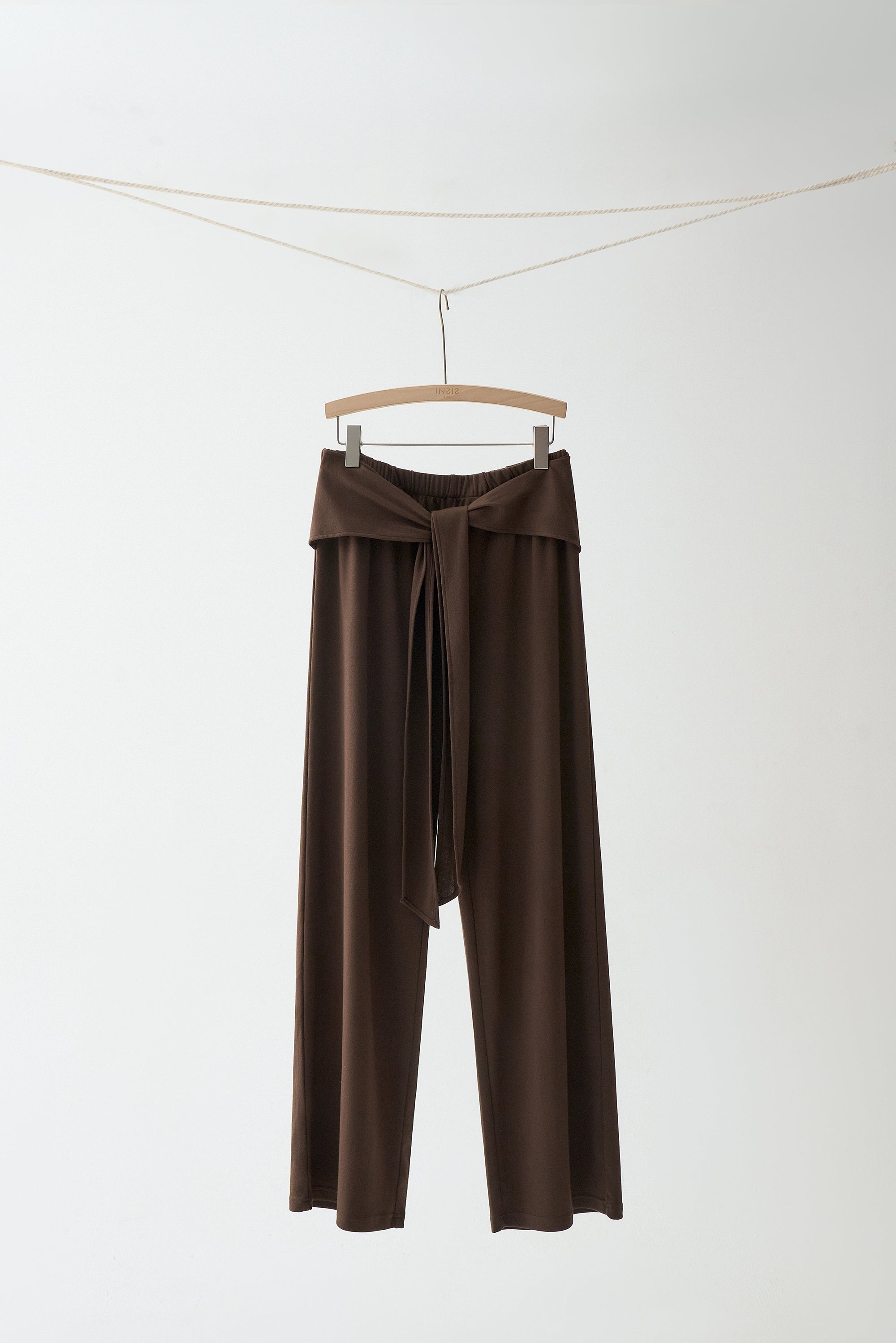 #color_raw umber