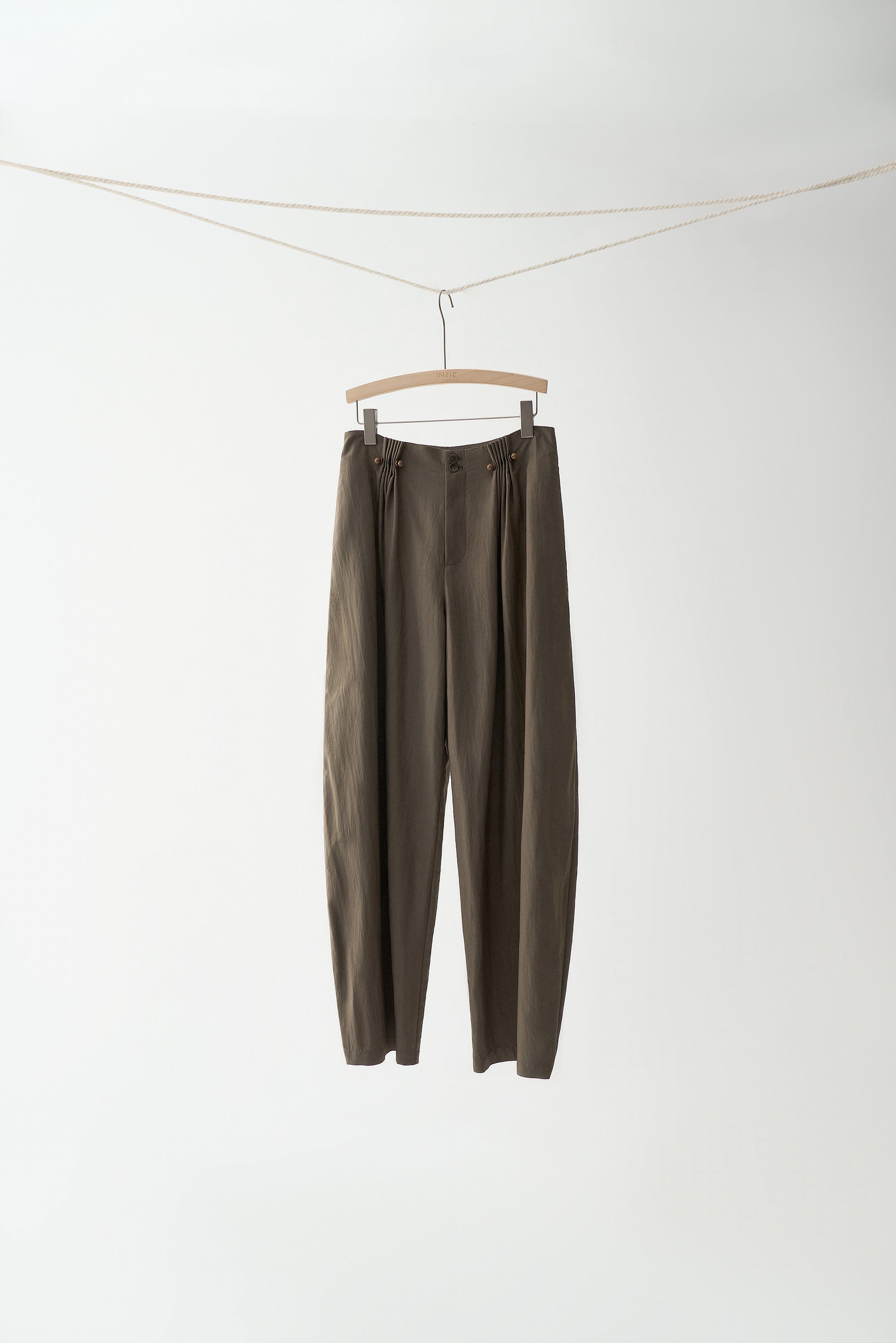#color_raw umber