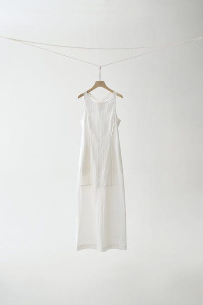 #color_off white