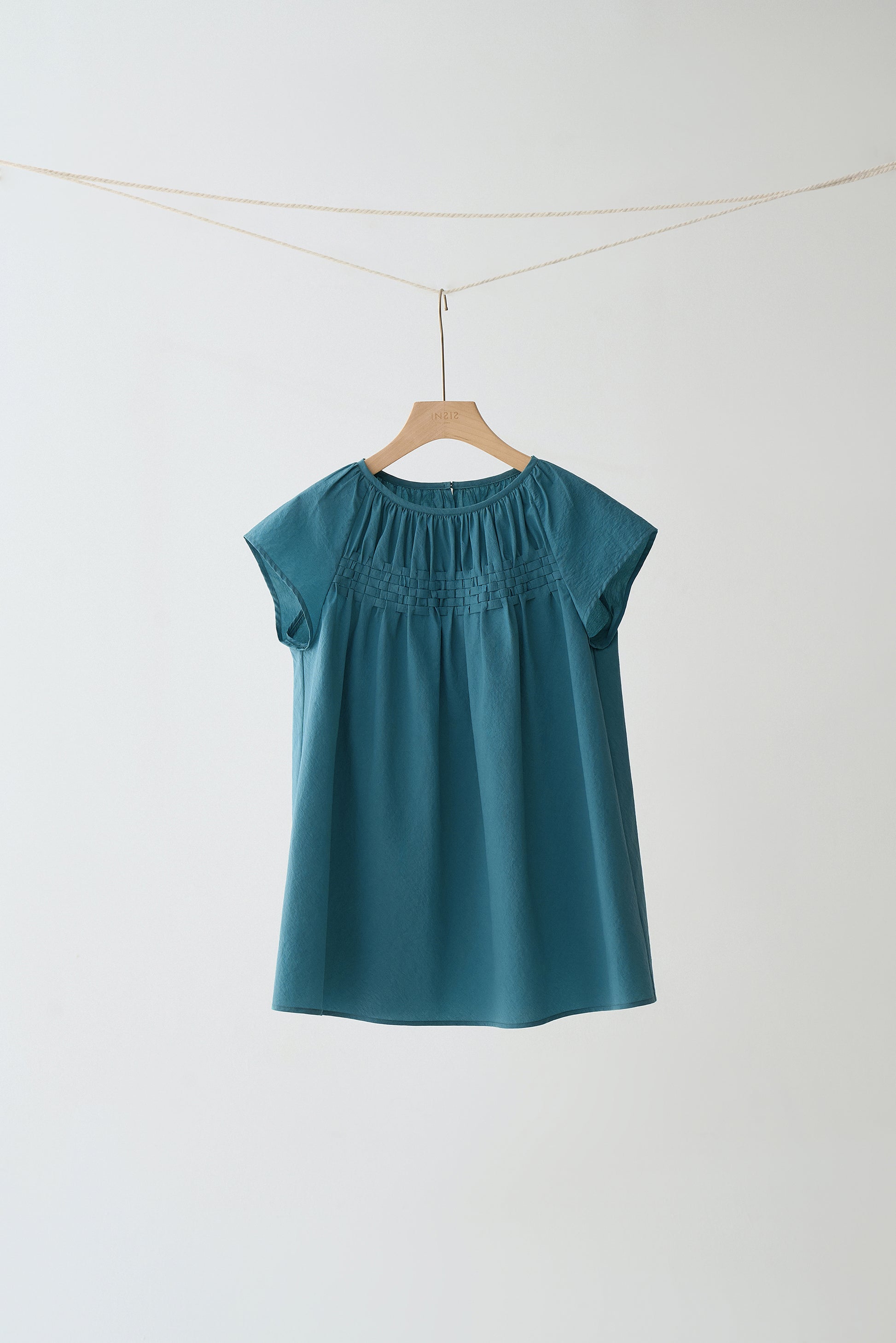 #color_dusty blue