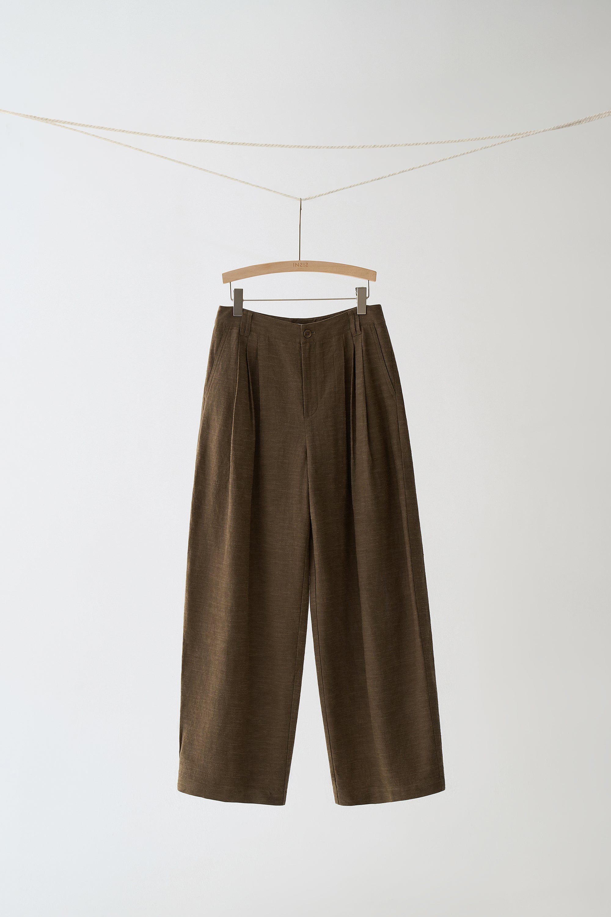Pleated Straight-leg Pants