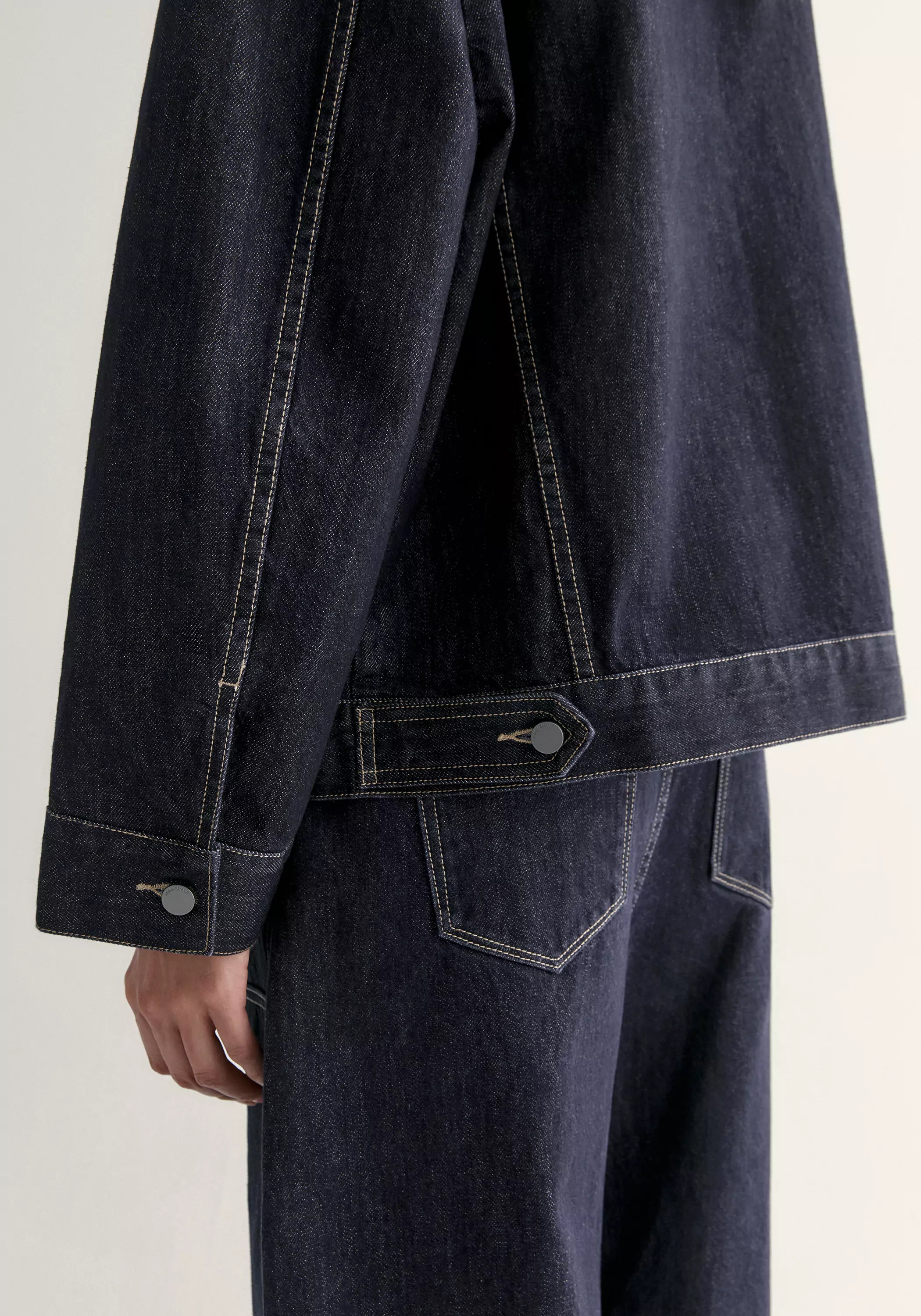 #color_raw denim