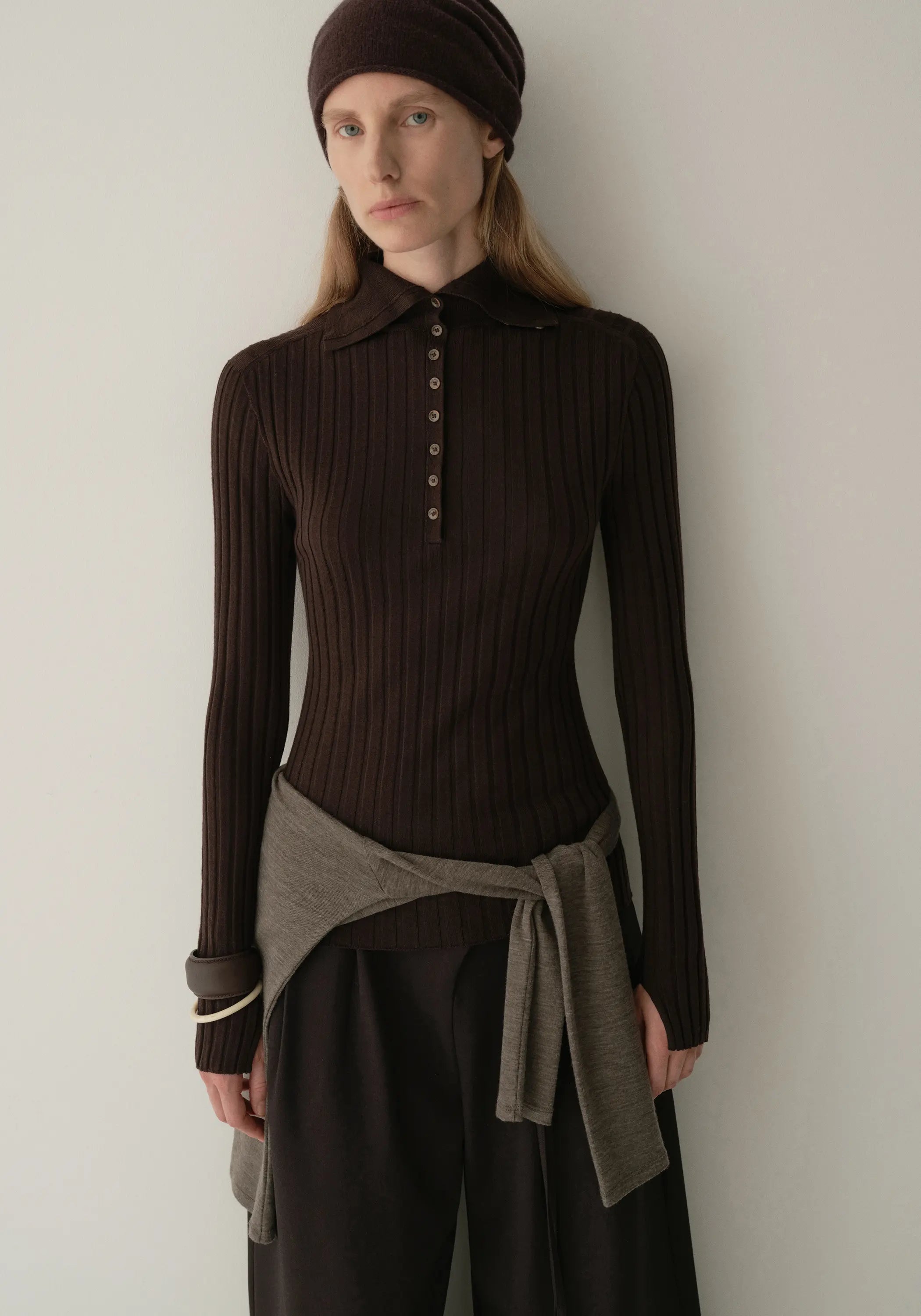 #color_raw umber