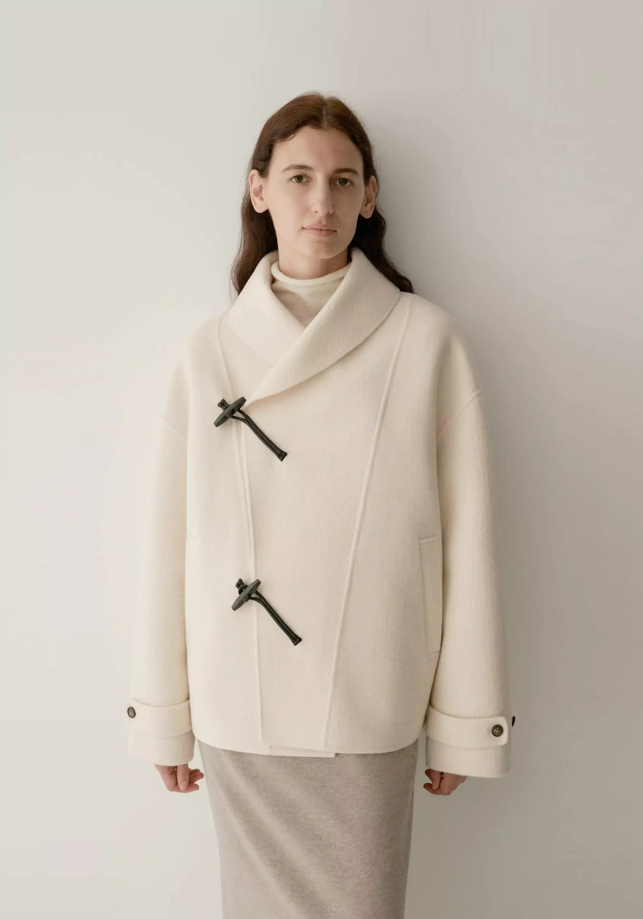 #color_off white