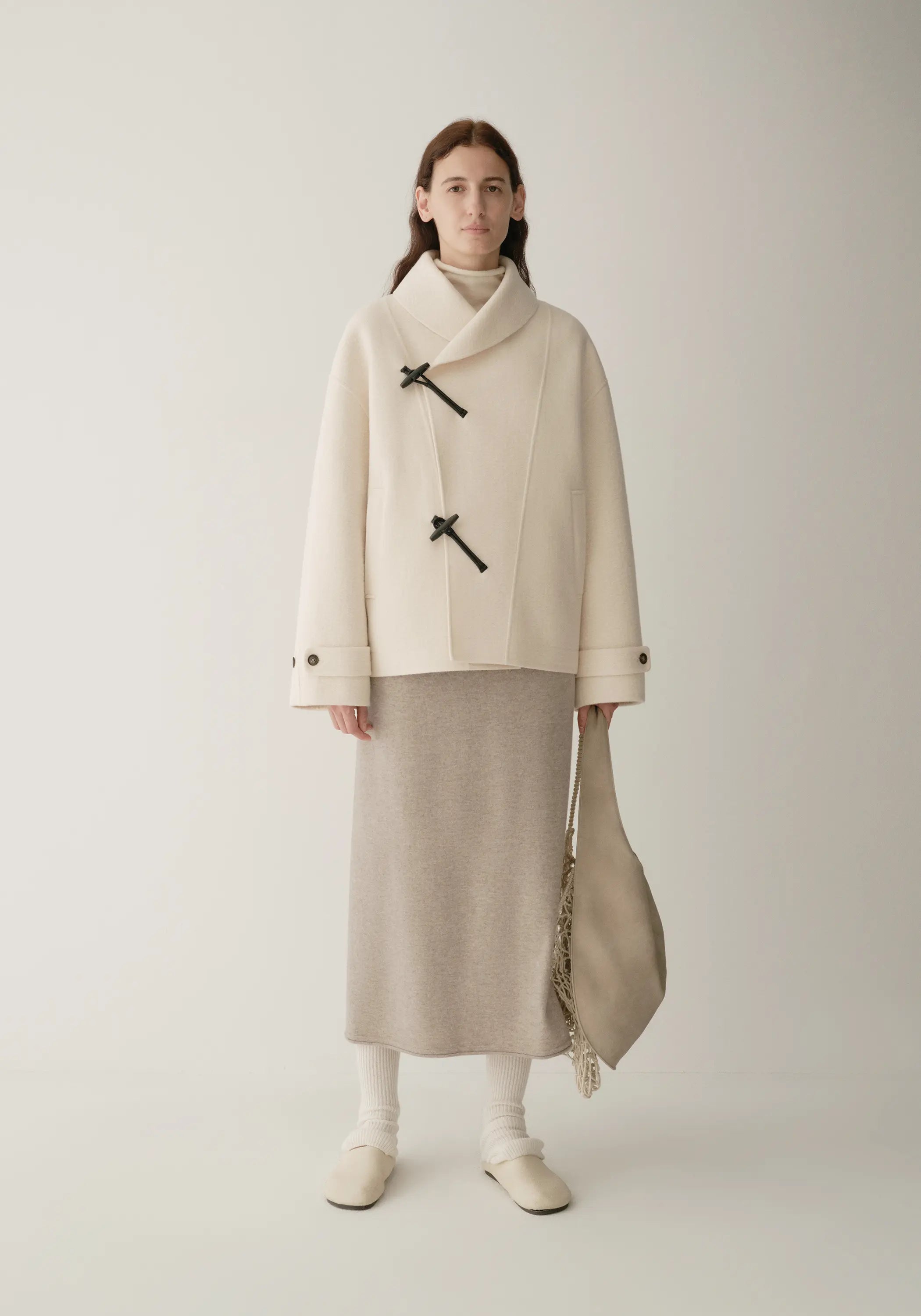#color_off white