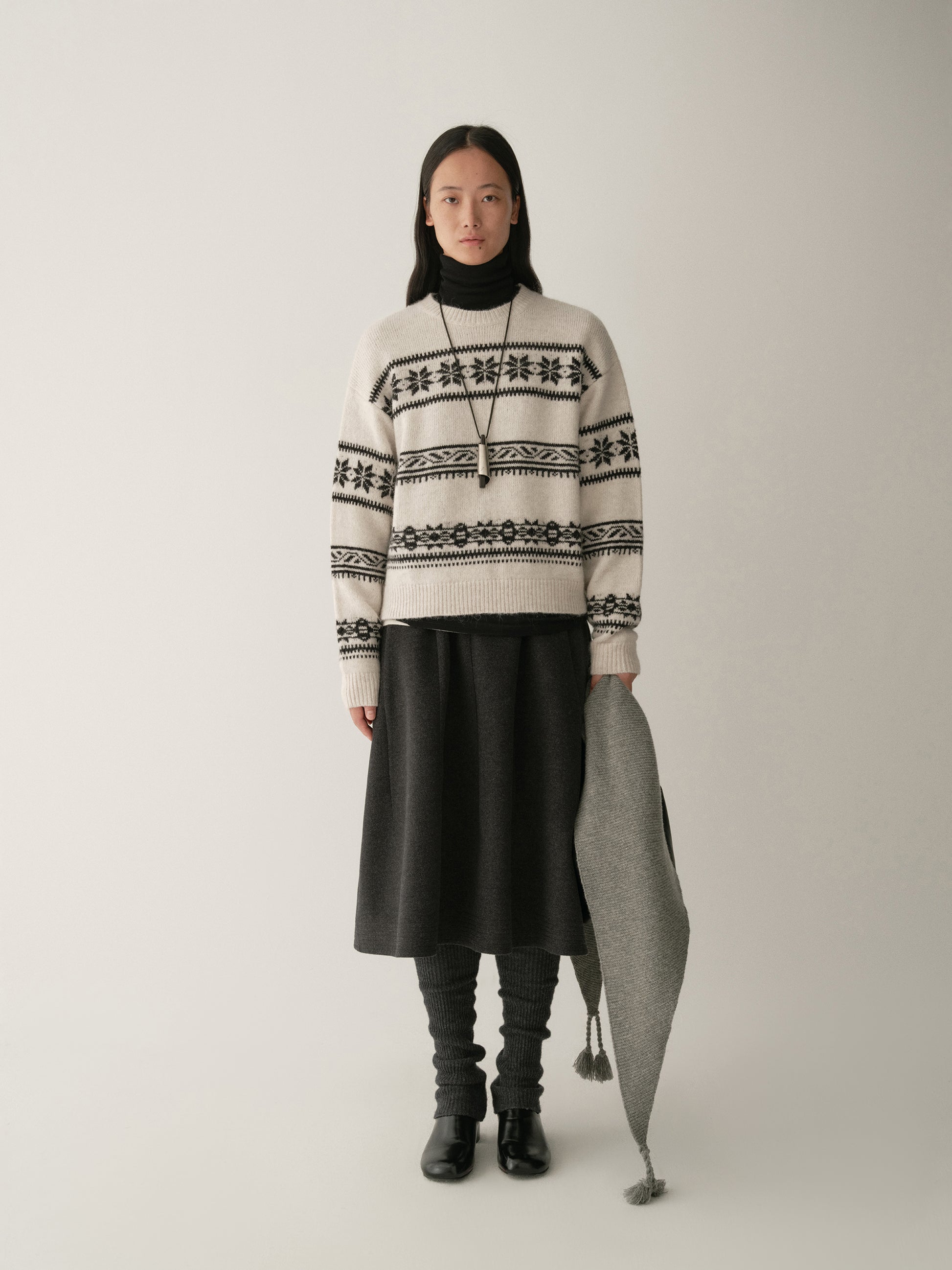 #color_off white