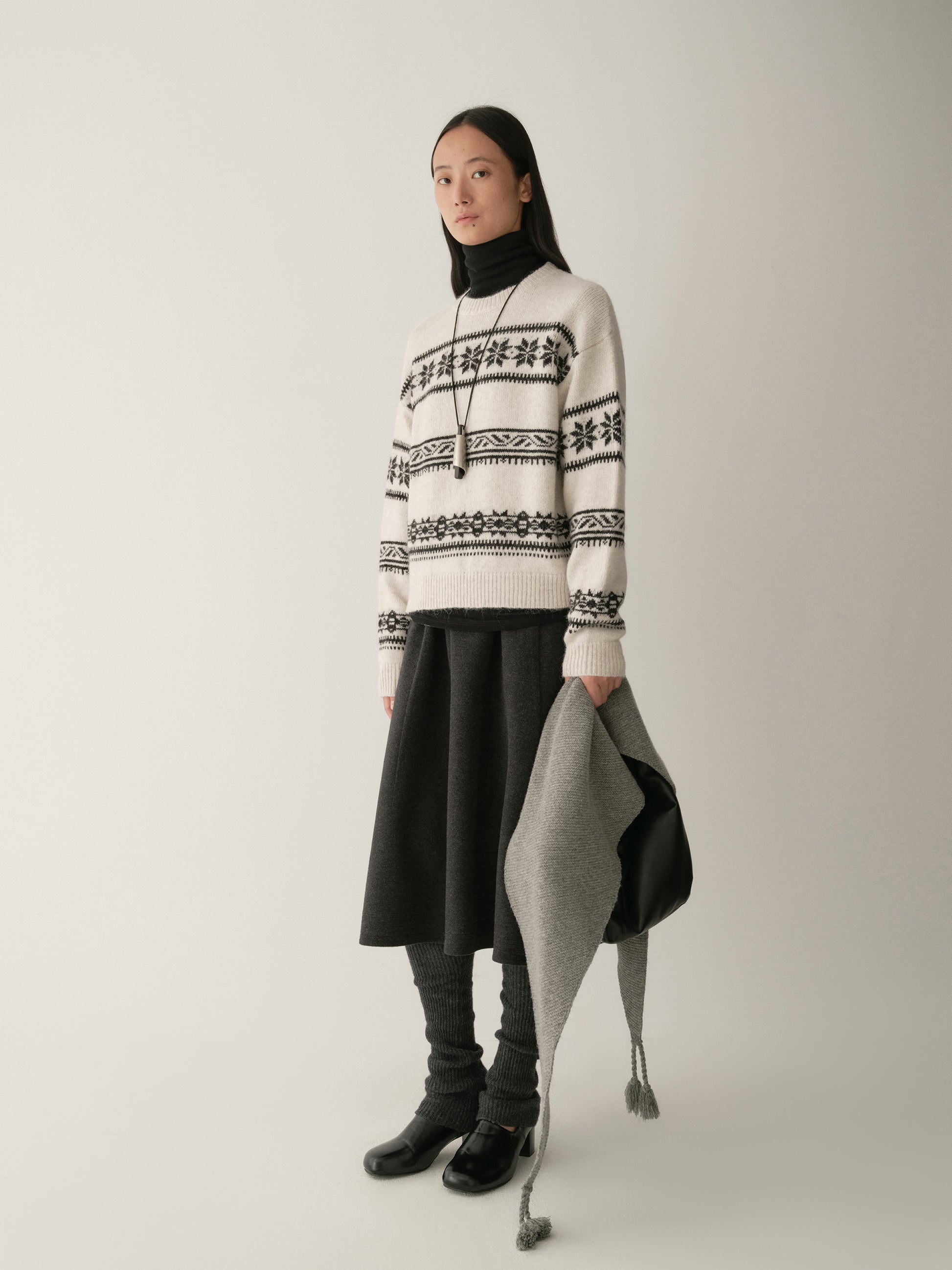 #color_off white