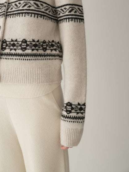 #color_off white