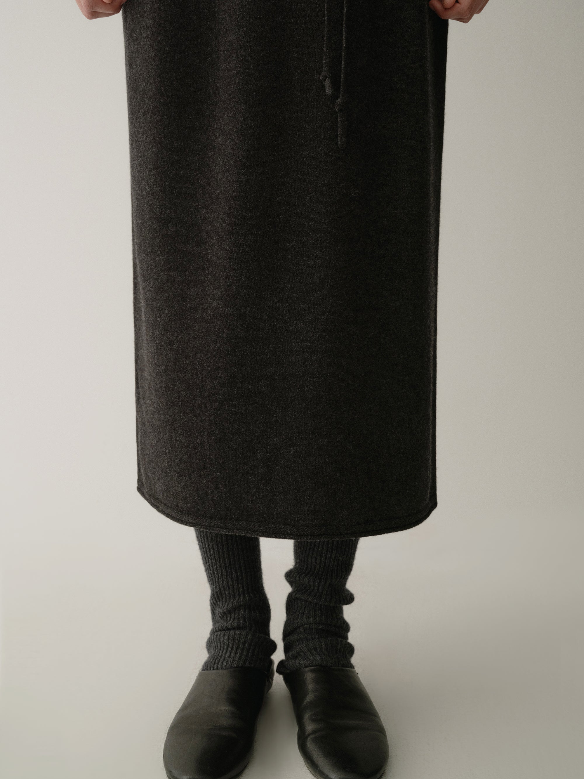 #color_black ash