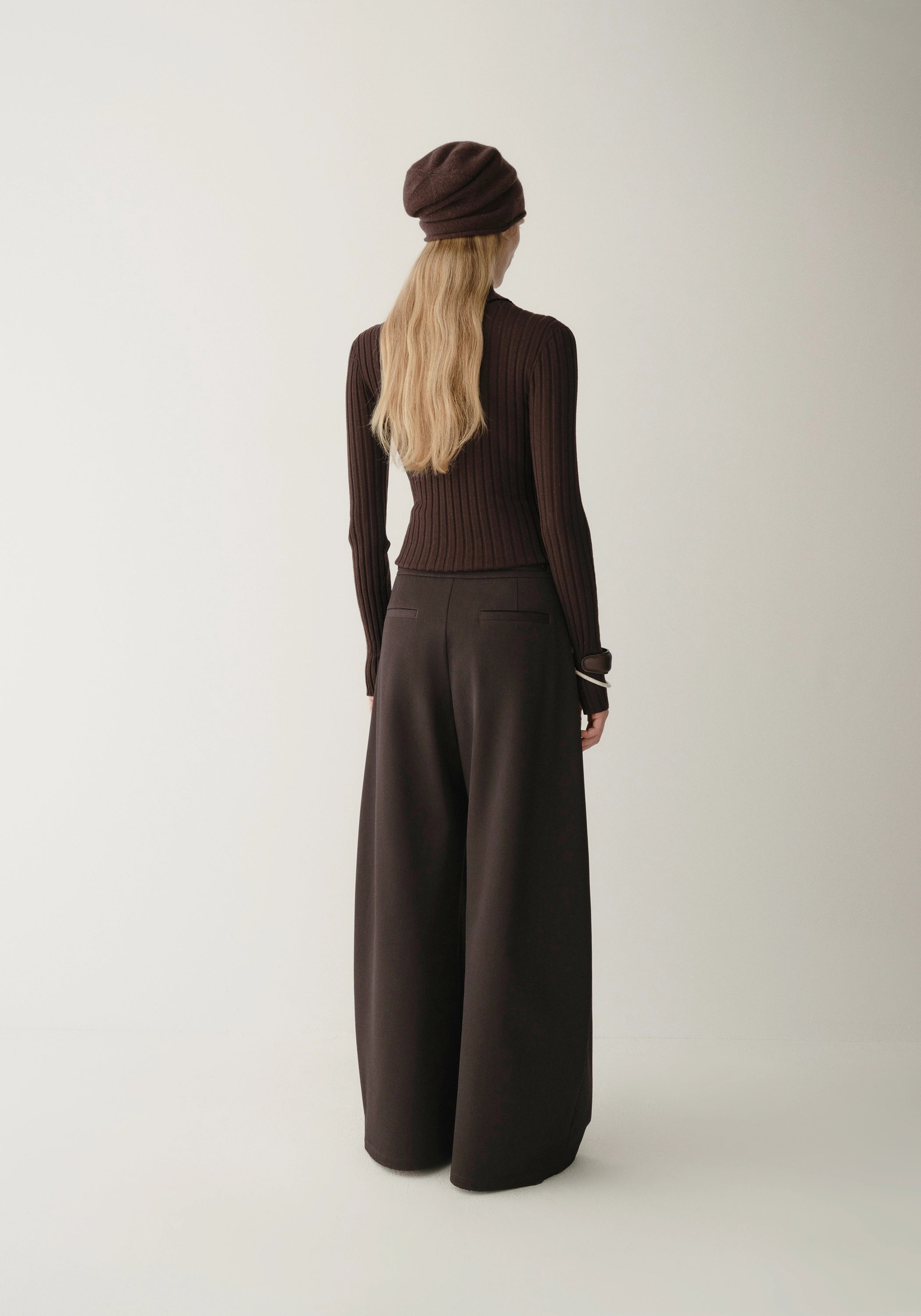 #color_raw umber