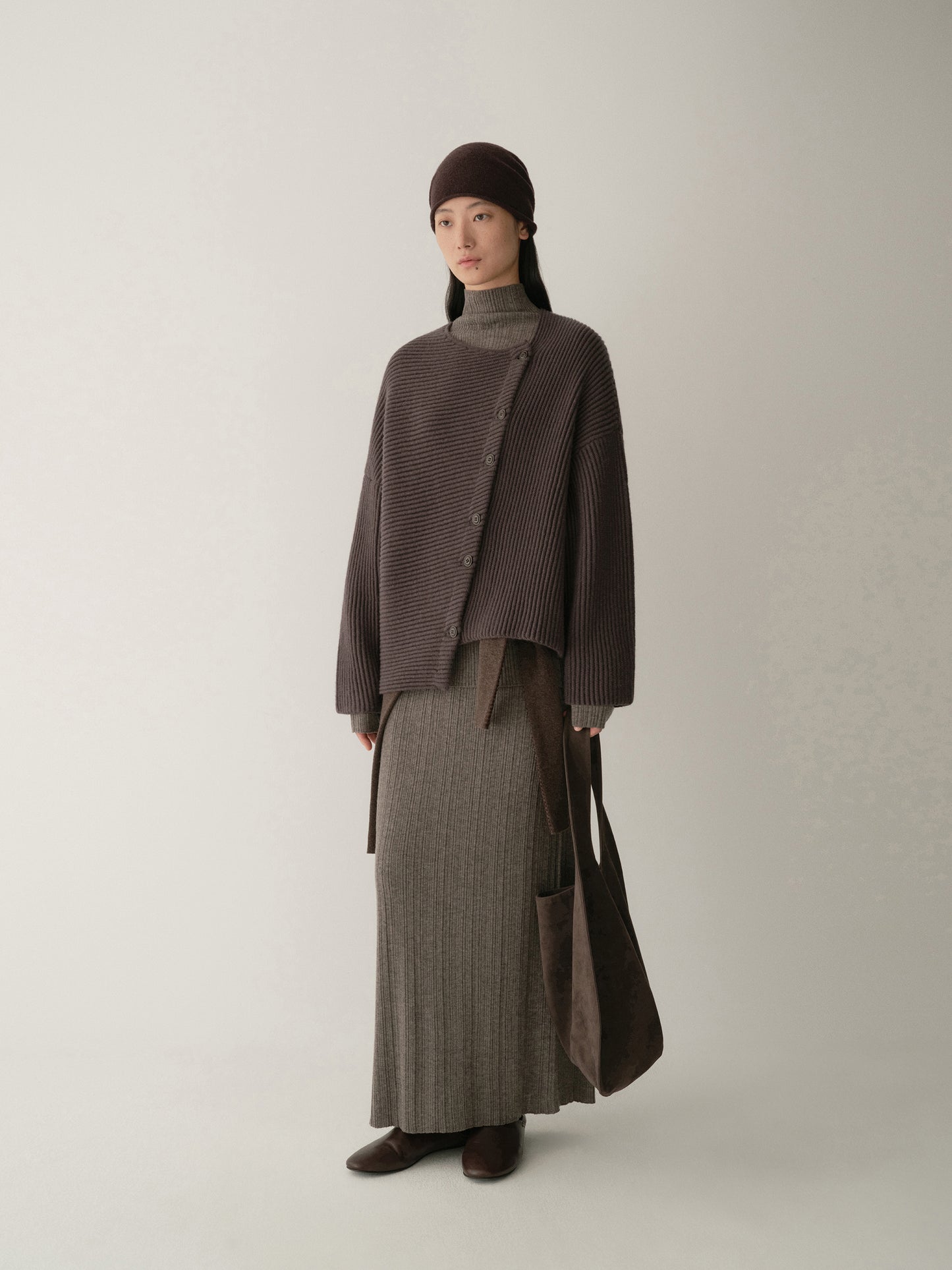 #color_mid gray