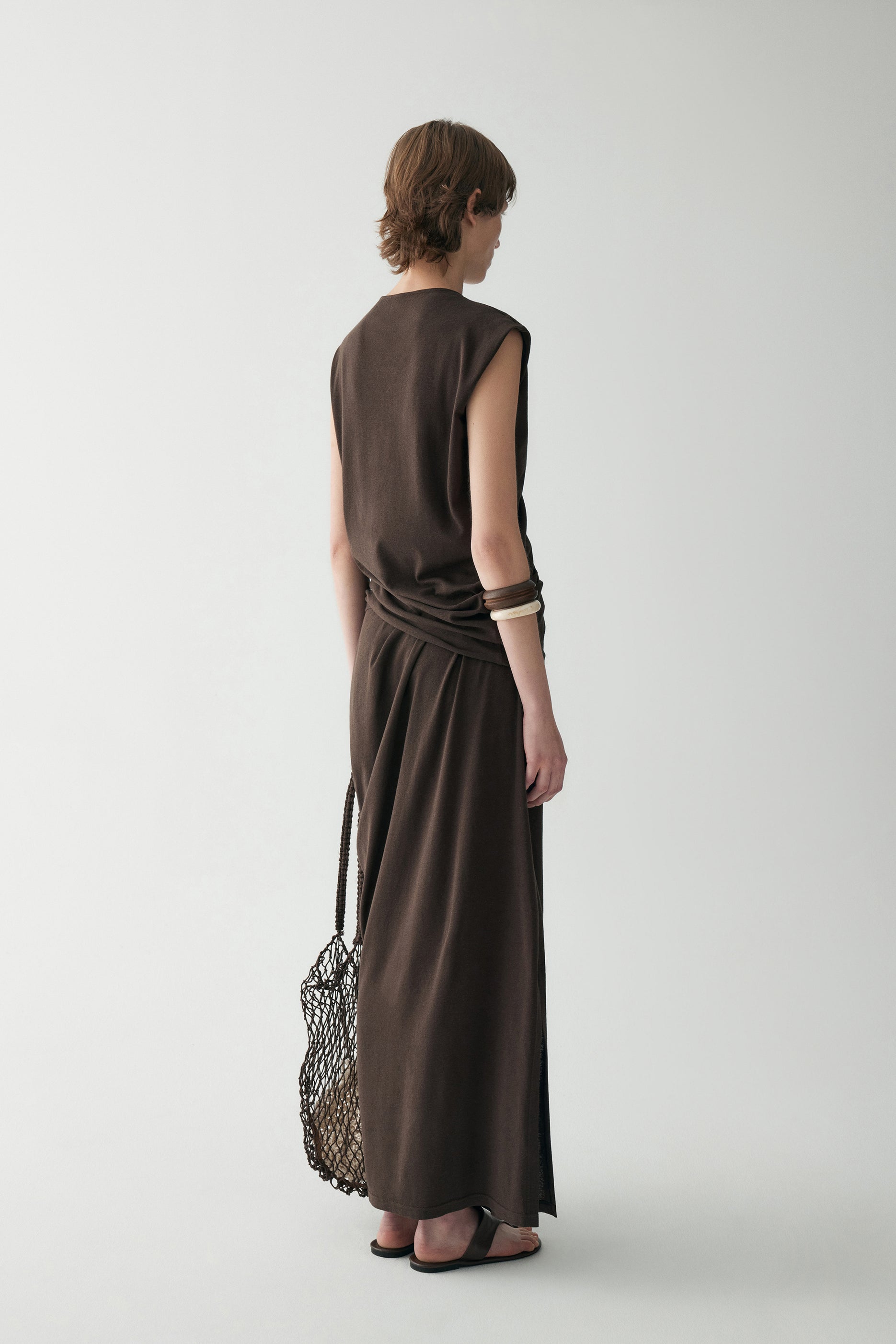 #color_raw umber
