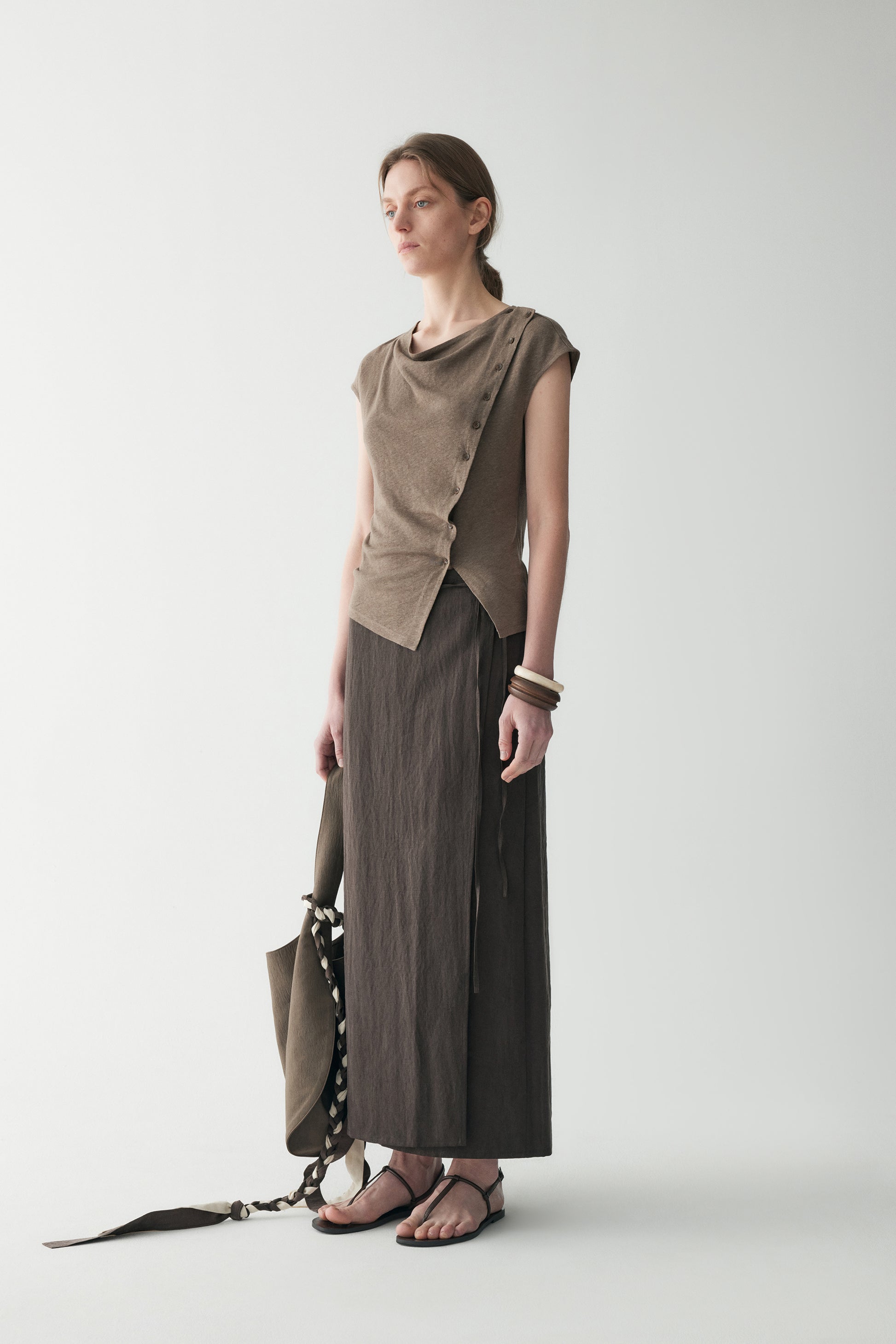 #color_raw umber