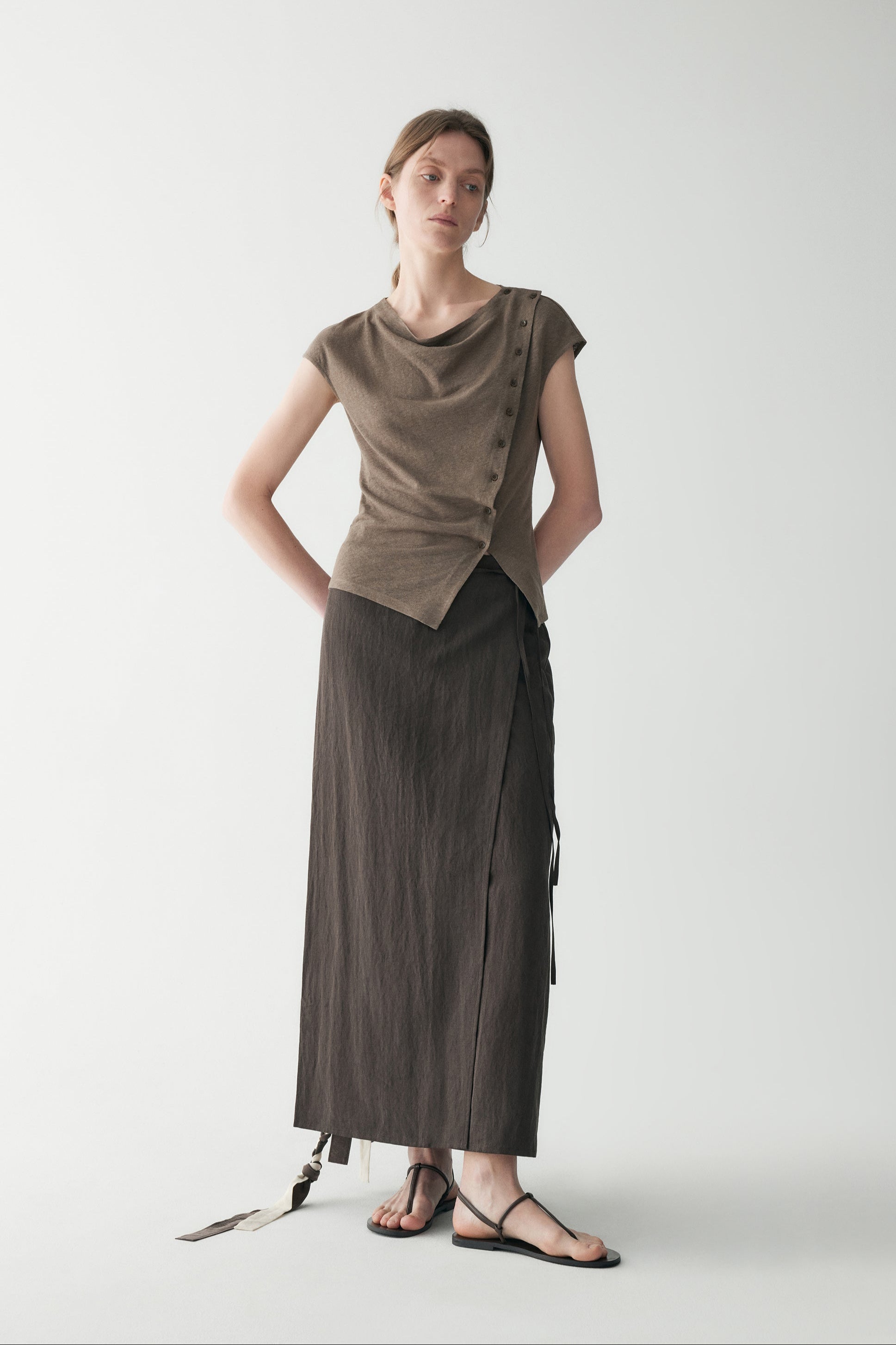#color_raw umber